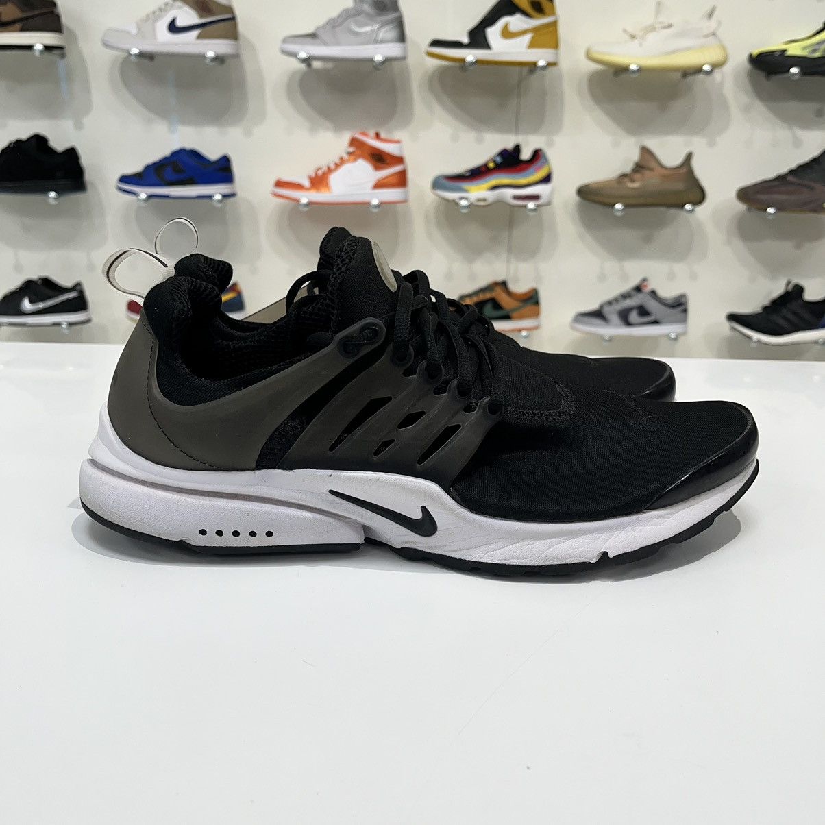 Nike Nike Air Presto White/Black Size US 12 / EU 45 - 7 Thumbnail
