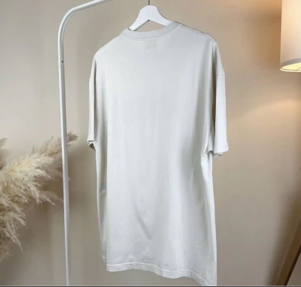 Vetements AW19 “SunDAY “ Oversized T-Shirt Size US S / EU 44-46 / 1 - 3 Thumbnail
