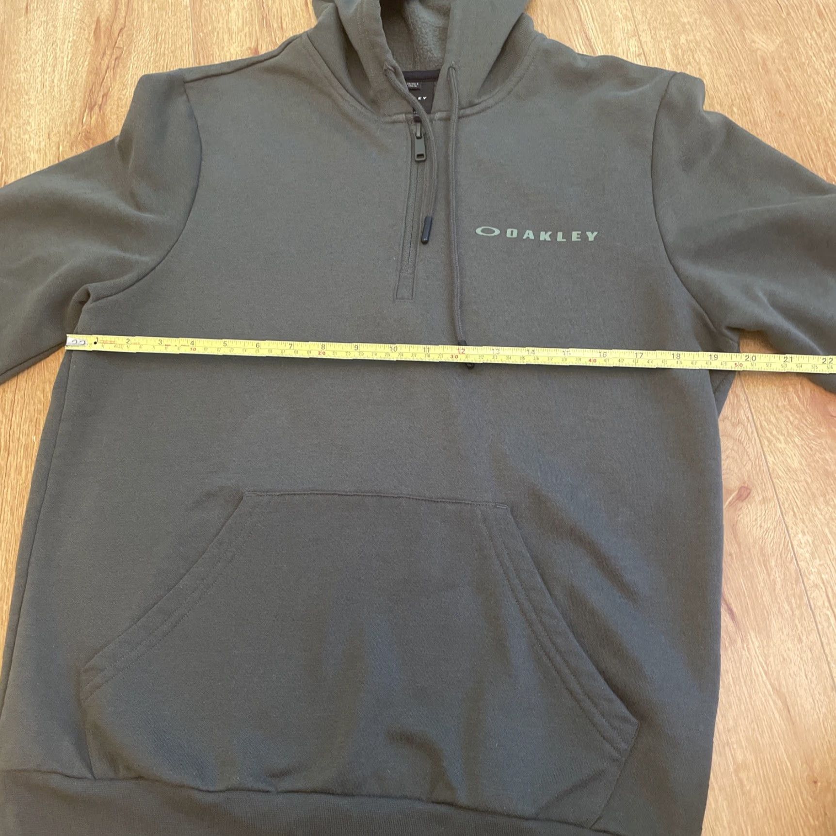 Oakley Oakley Pullover Hoodie Mens Small Green Custom Fit Quarter Zip Kangaroo Pocket Zipper Pockets Size US S / EU 44-46 / 1 - 5 Thumbnail