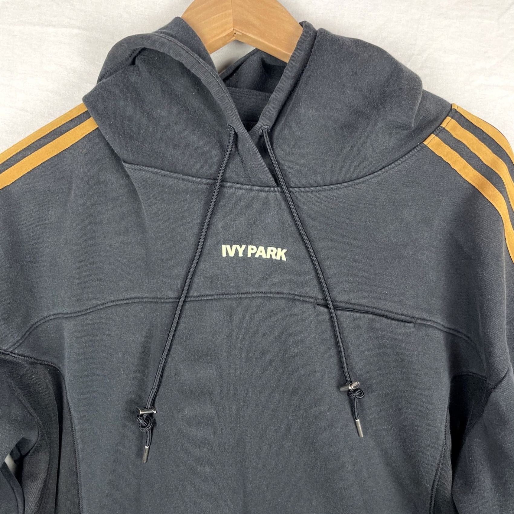 Adidas adidas Ivy Park Hoodie Womens Small Black Baggy GT9085 Pullover Sweatshirt Size S / US 4 / IT 40 - 3 Thumbnail