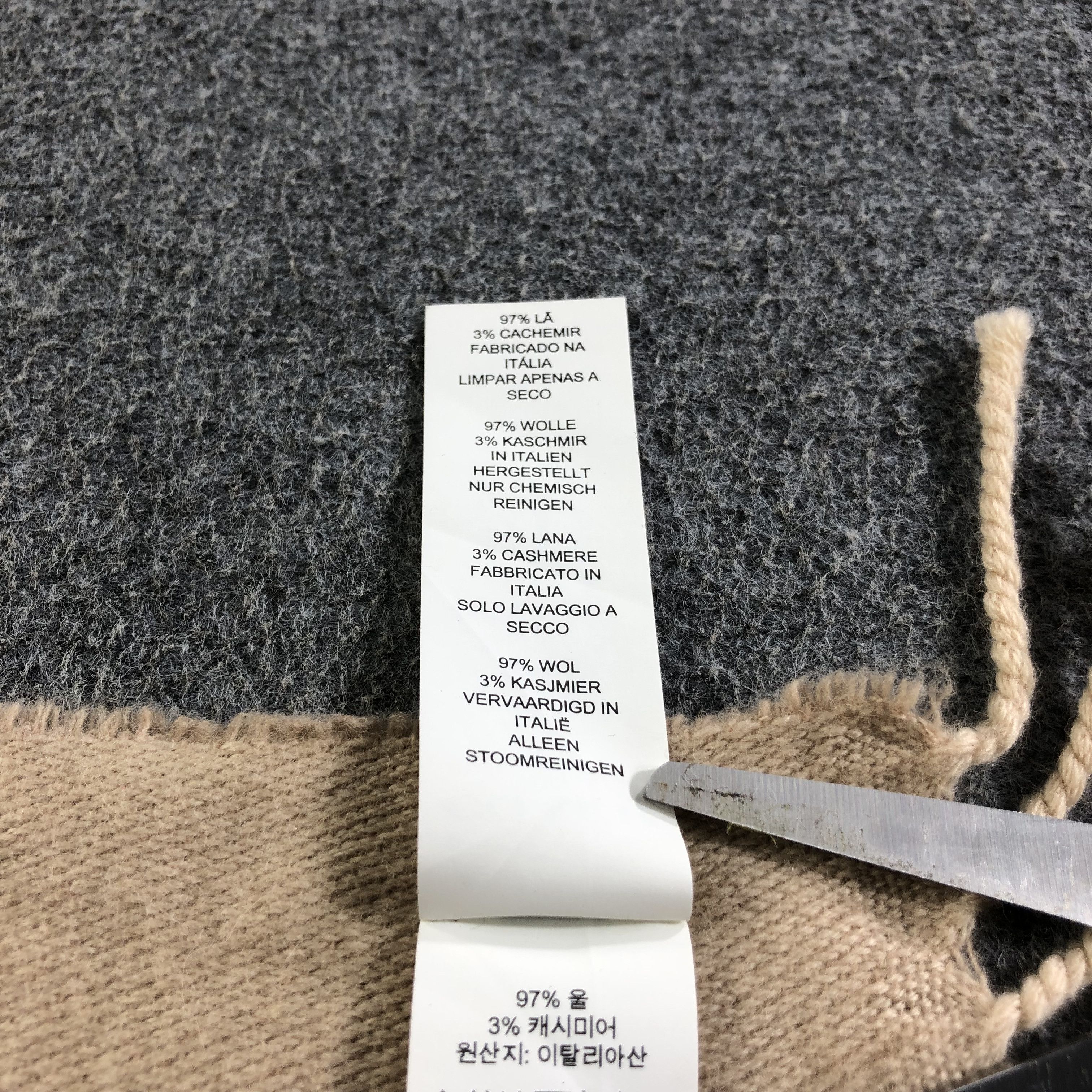 Coach Coach Monogram Wool Cashmere Scarf Muffler V1734 Size ONE SIZE - 4 Thumbnail