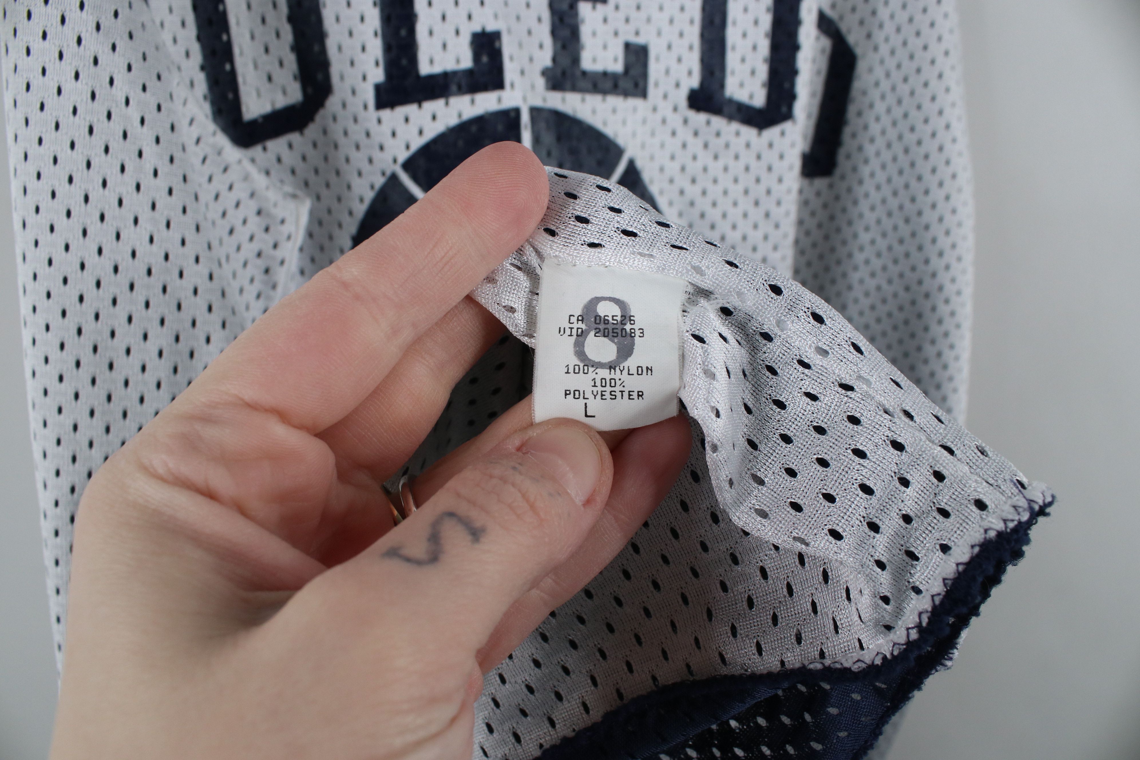 Vintage Vintage 90s Reversible University Toledo Basketball Jersey Size US L / EU 52-54 / 3 - 13 Thumbnail