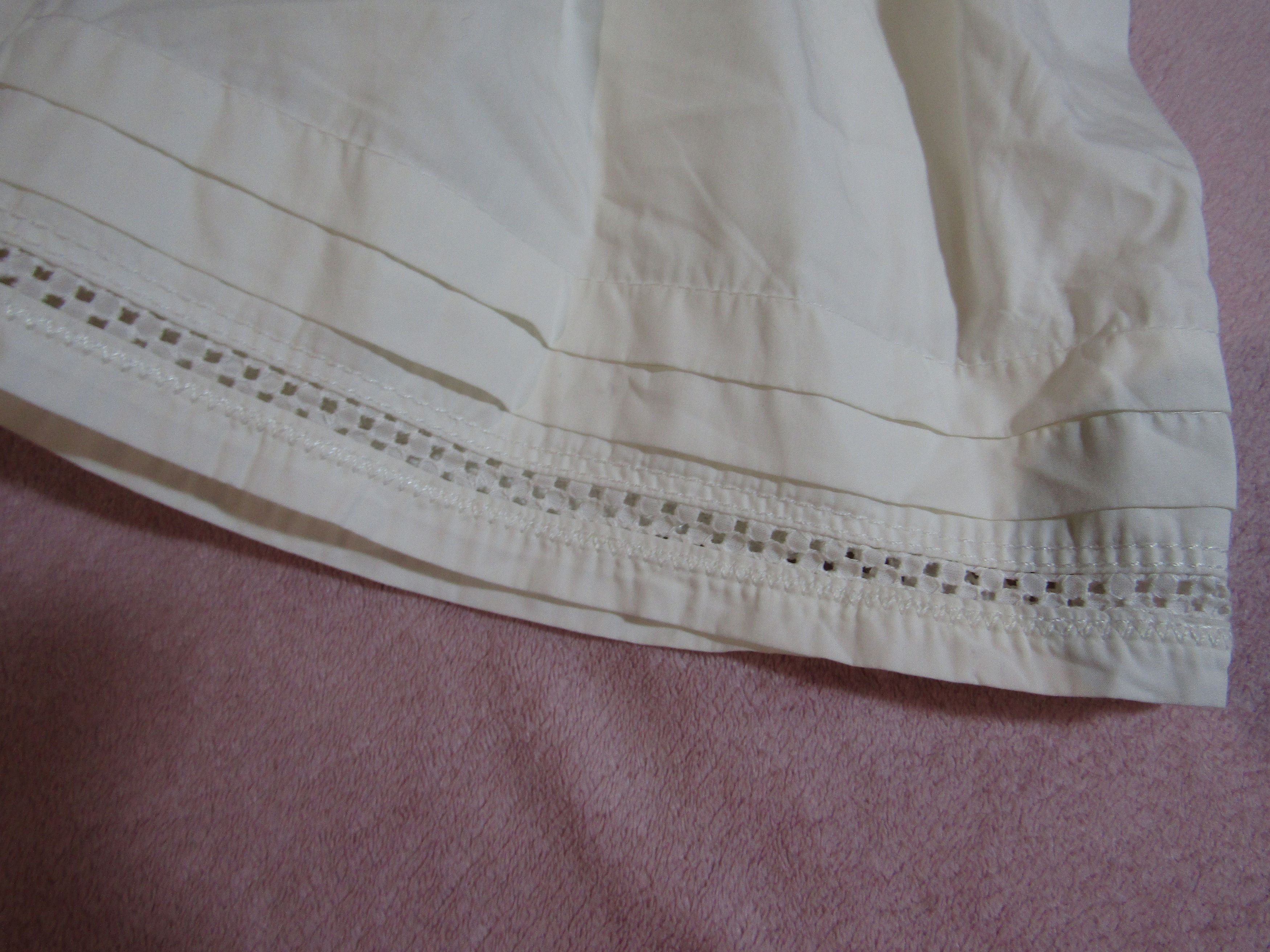 Burberry Burberry London Women’s Hip Skirt Made in Italy Size 27" / US 4 / IT 40 - 4 Thumbnail