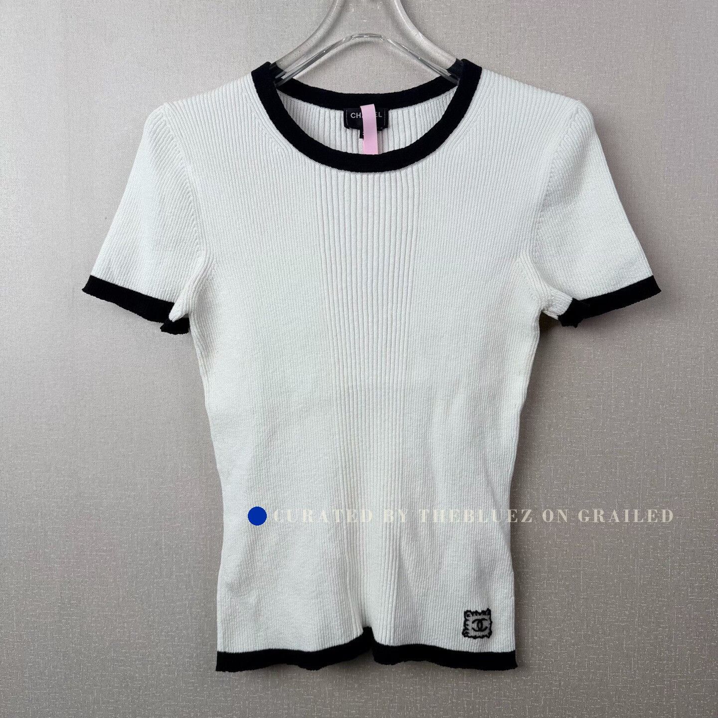 Chanel Chanel 25s Black White Knit Short Sleeve Size XS / US 0-2 / IT 36-38 - 1 Thumbnail