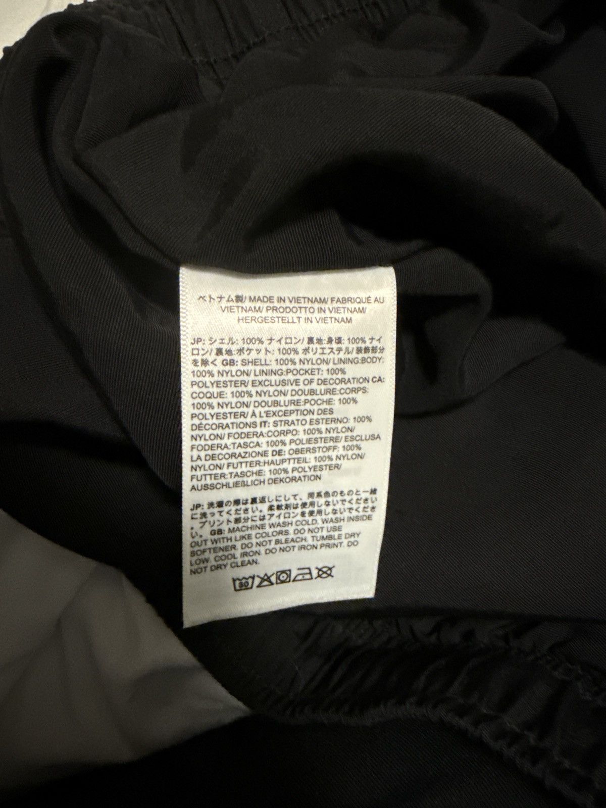 Supreme × The North Face Supreme x The North Face Black Nylon Shorts Size Small Size US 32 / EU 48 - 5 Thumbnail
