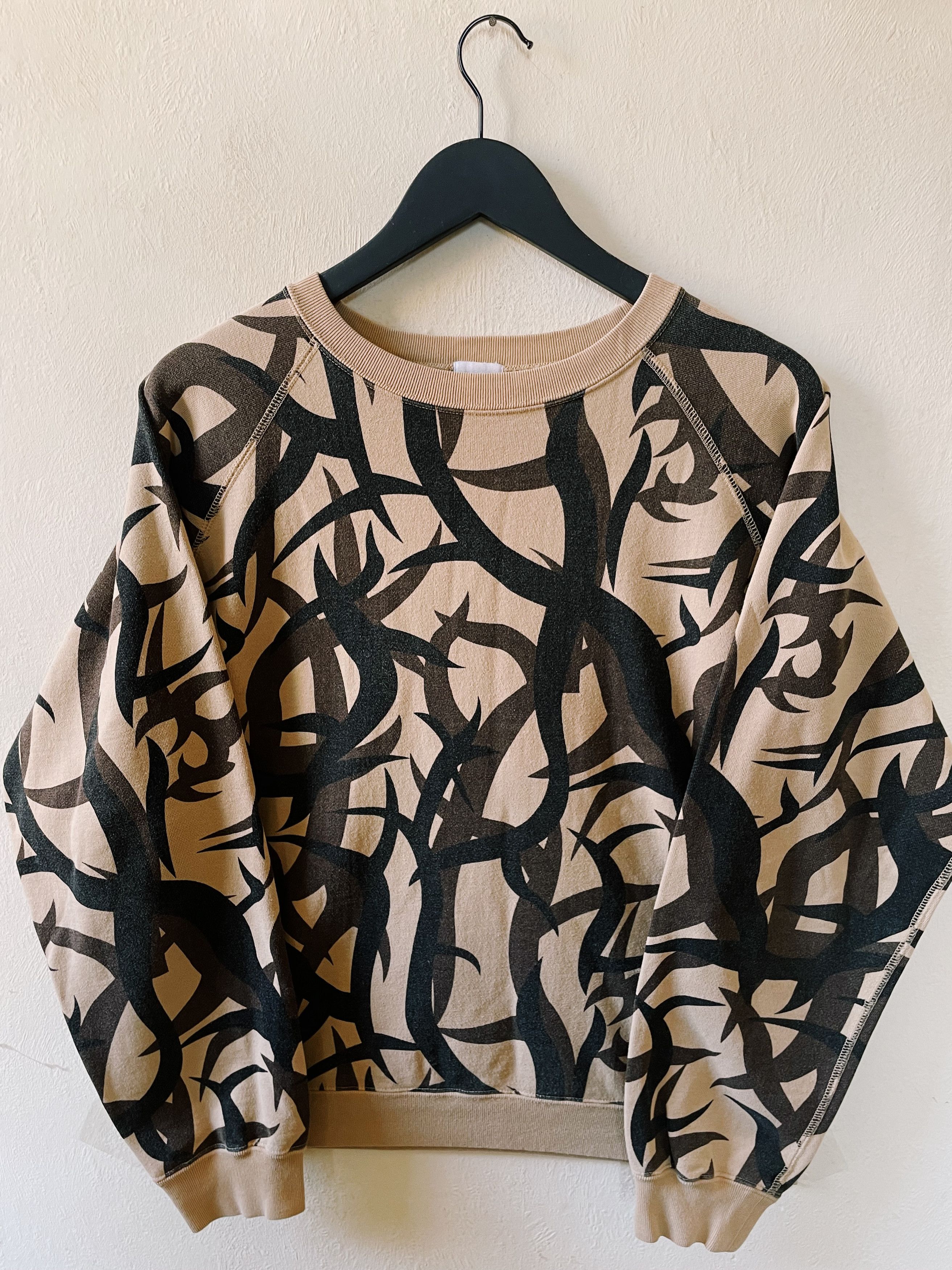 Bape Vintage Y2K Bape A Bathing Ape Tribal Camo Crewneck Size US M / EU 48-50 / 2 - 1 Thumbnail