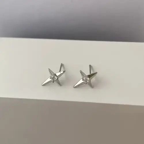 Designer × Jewelry 925 Silver Plated CZ Star Stud Earrings for Men Women Size ONE SIZE - 2 Thumbnail