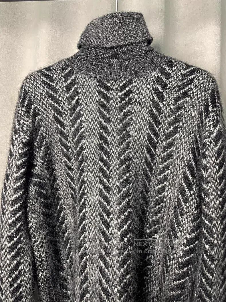 Saint Laurent Paris Saint Laurent Paris Black and White Herringbone Mohair Swe Size US XS / EU 42 / 0 - 3 Thumbnail