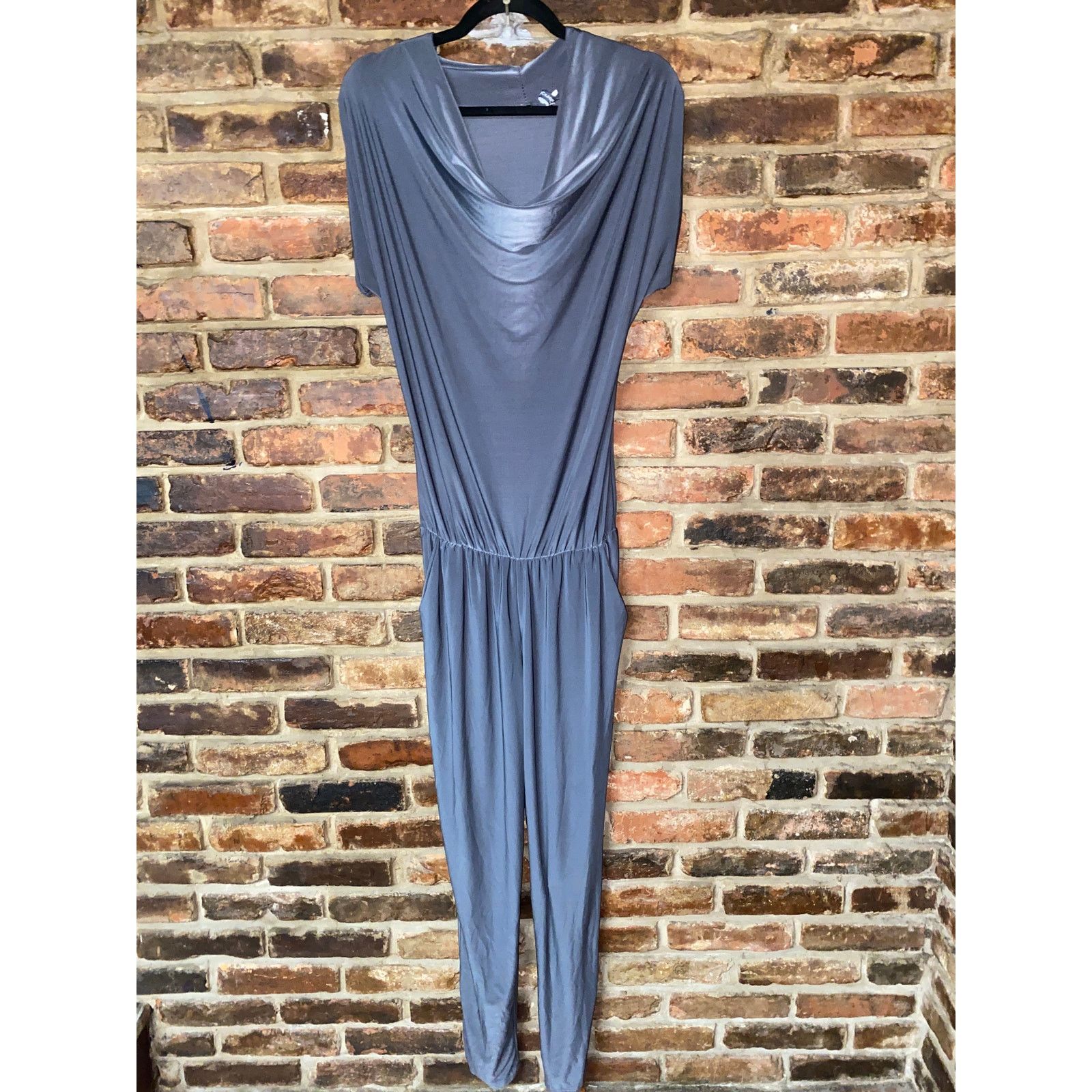Other Perla Nera Gray Silver Metallic Cowl Neck Jumpsuit 8 Size 30" / US 8 / IT 44 - 1 Thumbnail