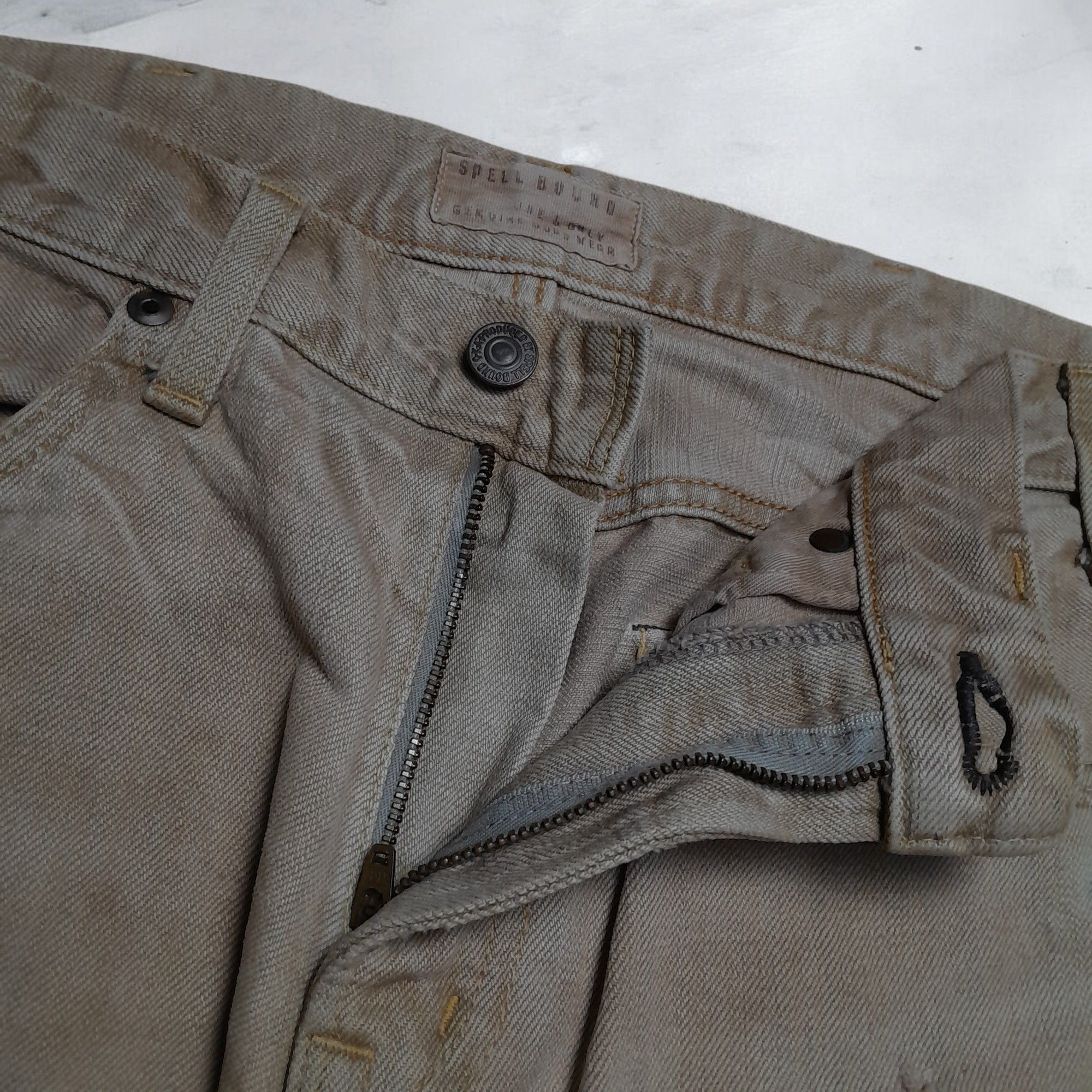 Spellbound × semanticdesign Spellbound Mud Washed Flare Jeans Size US 32 / EU 48 - 7 Thumbnail