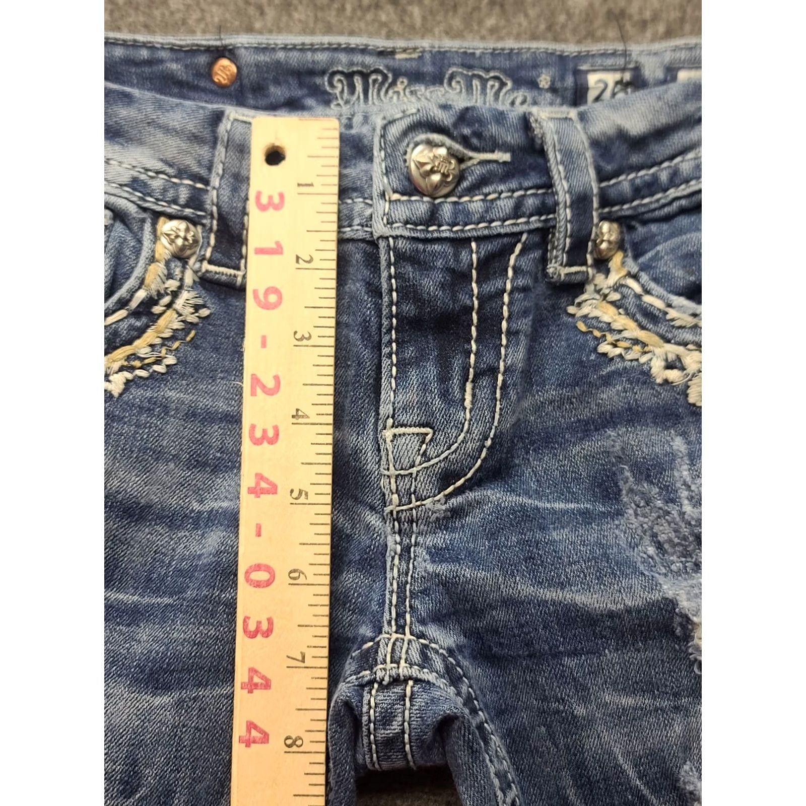 Miss Me VINTAGE Miss Me Jeans Womens 26x30 Skinny Fit Signature Rise Distressed Stretch Thrashed Jeans Blue 5-Pocket Design Women Boys Girls Mens Size 26" / US 2 / IT 38 - 5 Thumbnail