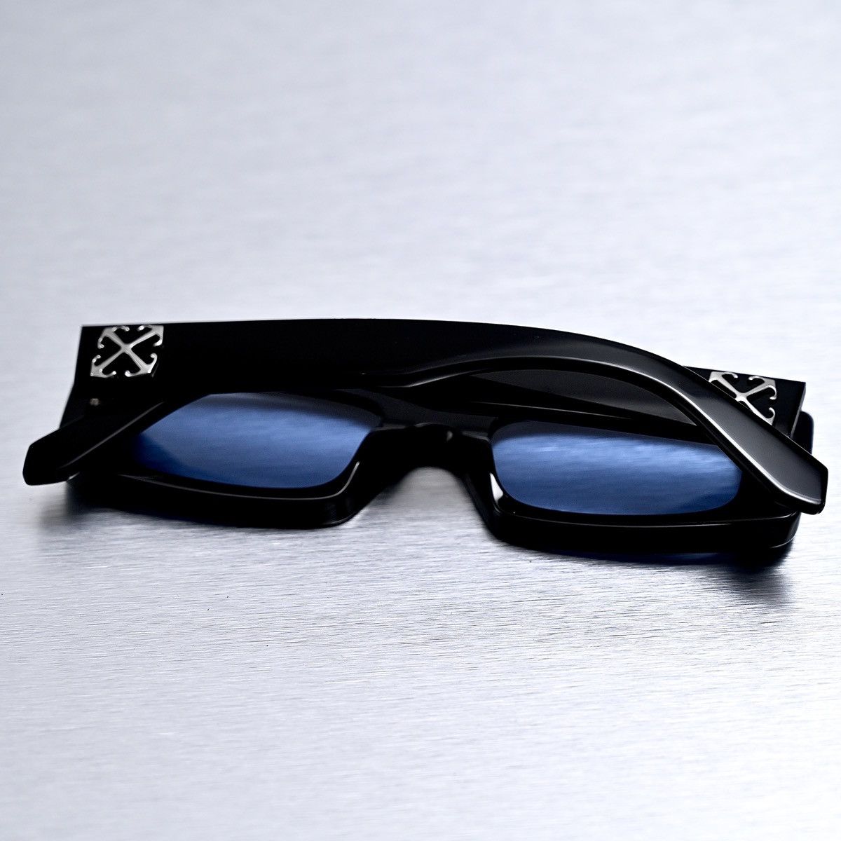 Off-White OFF WHITE ARTHUR SUNGLASSES Size ONE SIZE - 11 Thumbnail