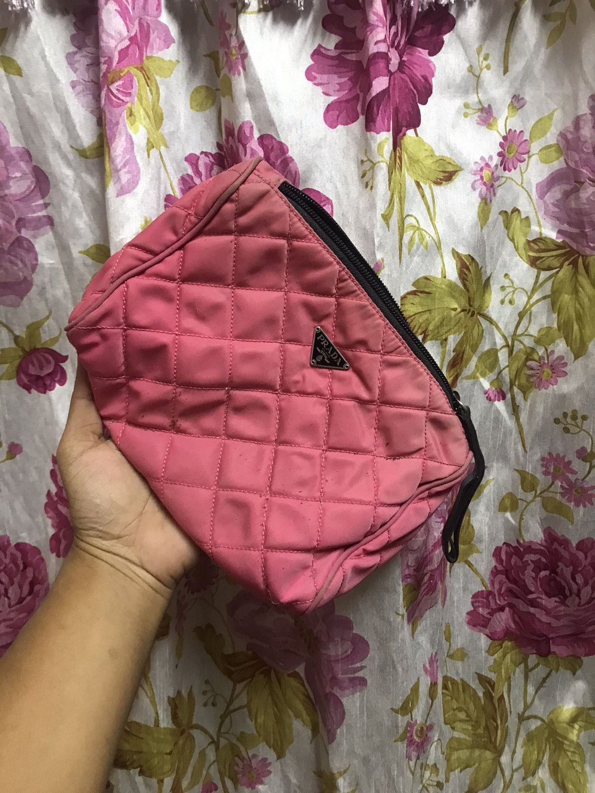Prada Authentic Prada Pink Pouch/Cluct Size ONE SIZE - 1 Thumbnail
