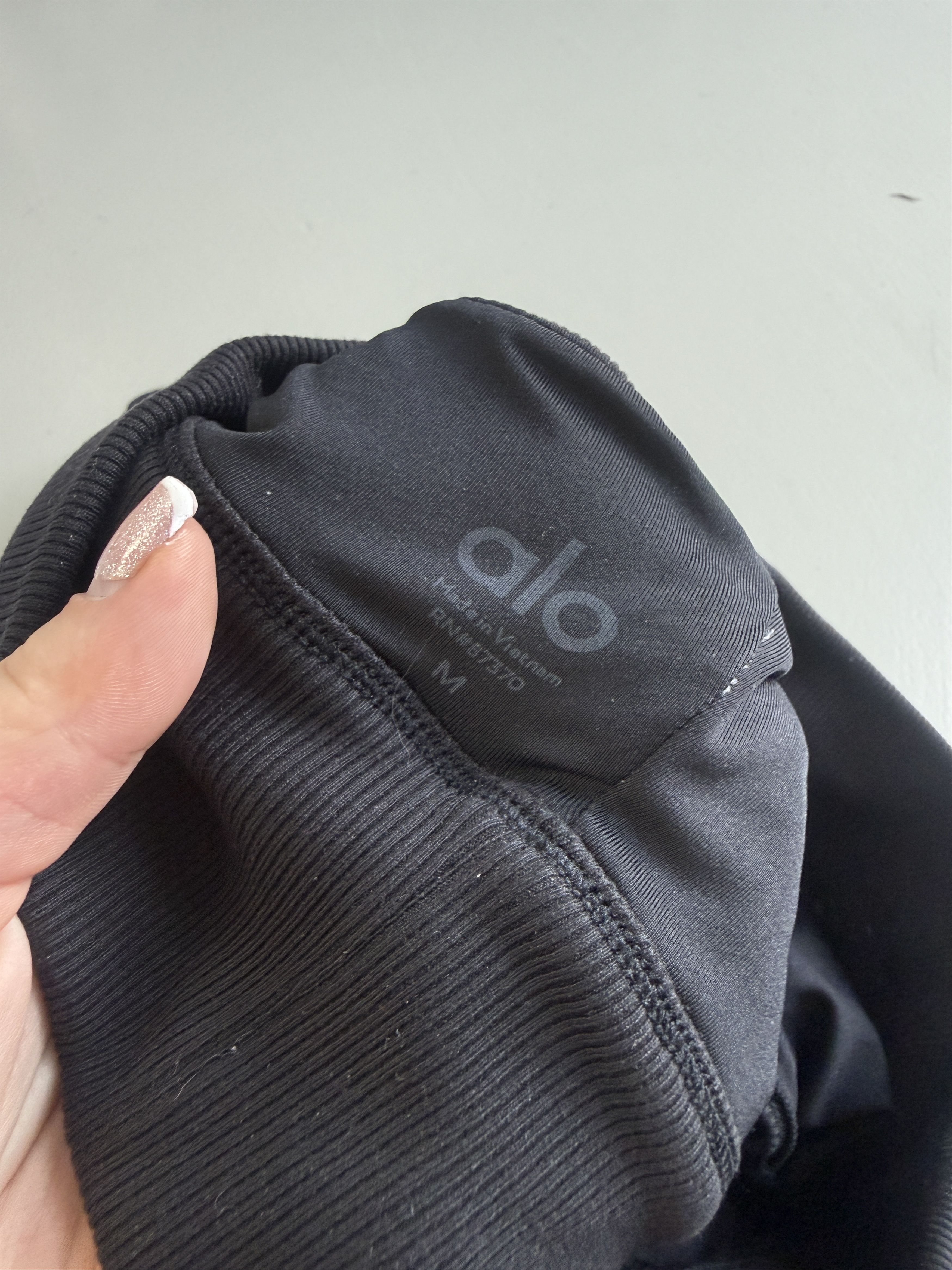 Alo Yoga Alo Yoga ribbed tank top bra sport pilates yoga Size M / US 6-8 / IT 42-44 - 5 Thumbnail