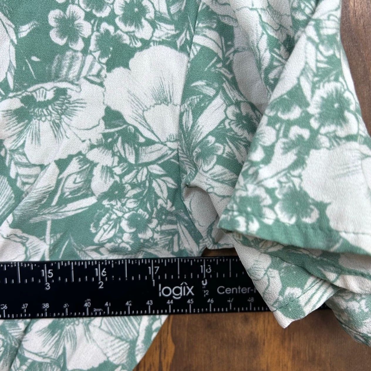 Vintage Lauren Conrad Womens Dress Green White Floral Ruffle Wrap Ruffle Sleeve Small Size S / US 4 / IT 40 - 7 Thumbnail