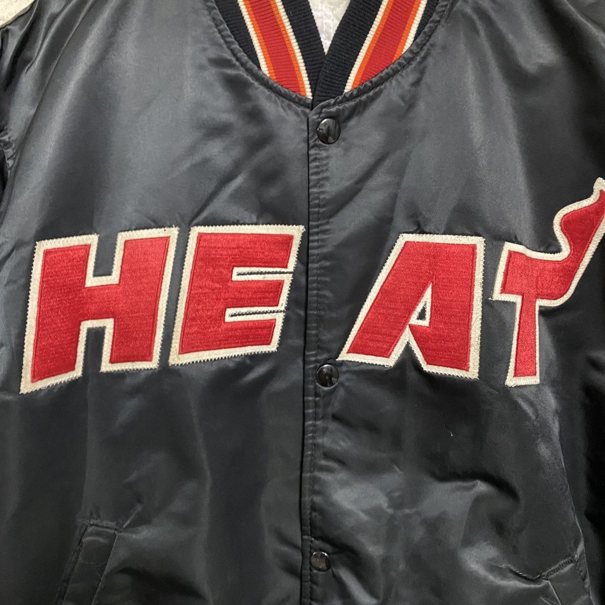 NBA Vintage 80s Miami Heat Sateen Bomber Jacket Starter Size US L / EU 52-54 / 3 - 19 Thumbnail