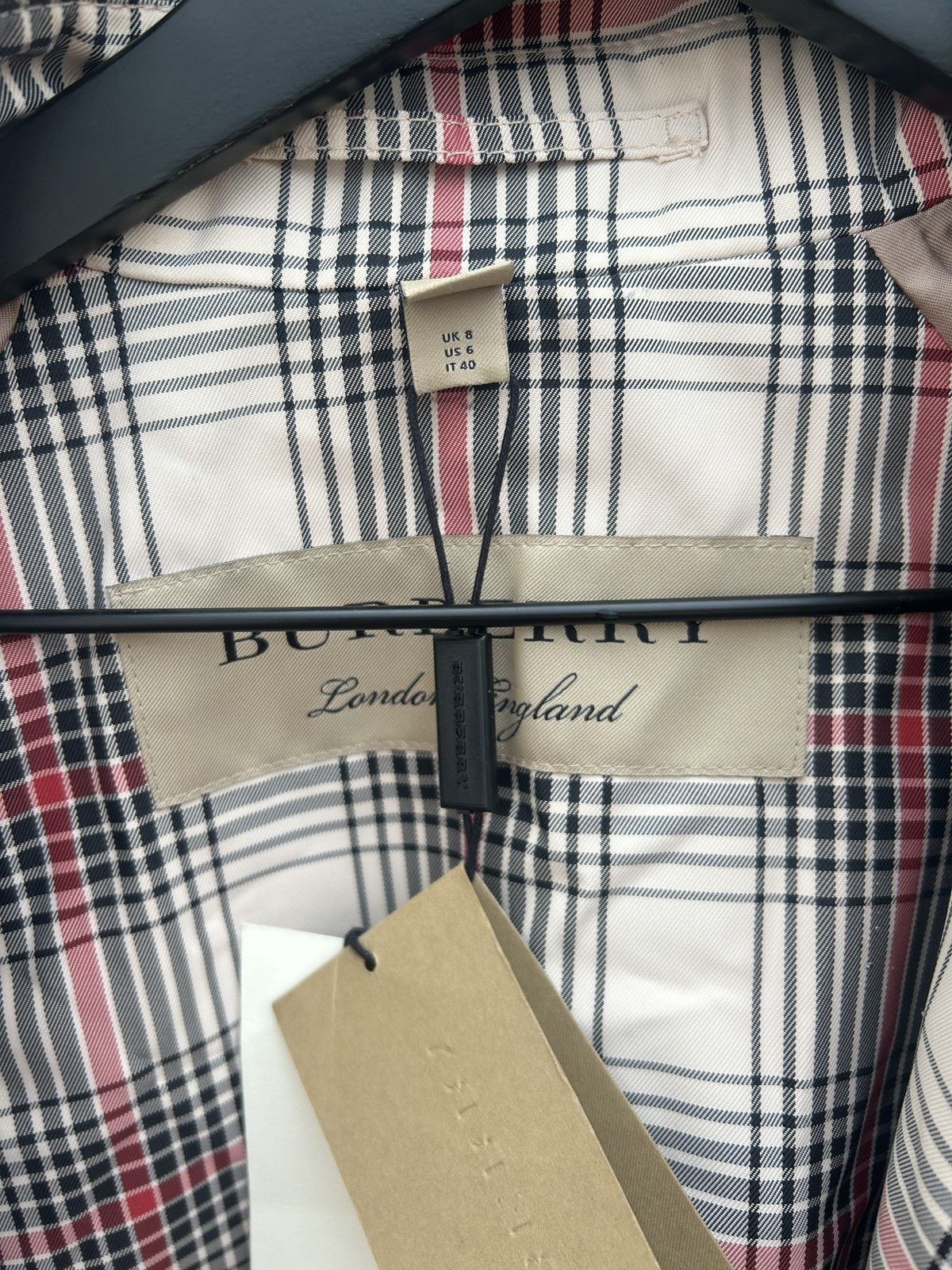 Burberry Burberry Check Runway Rain Trench Coat Size M / US 6-8 / IT 42-44 - 14 Thumbnail