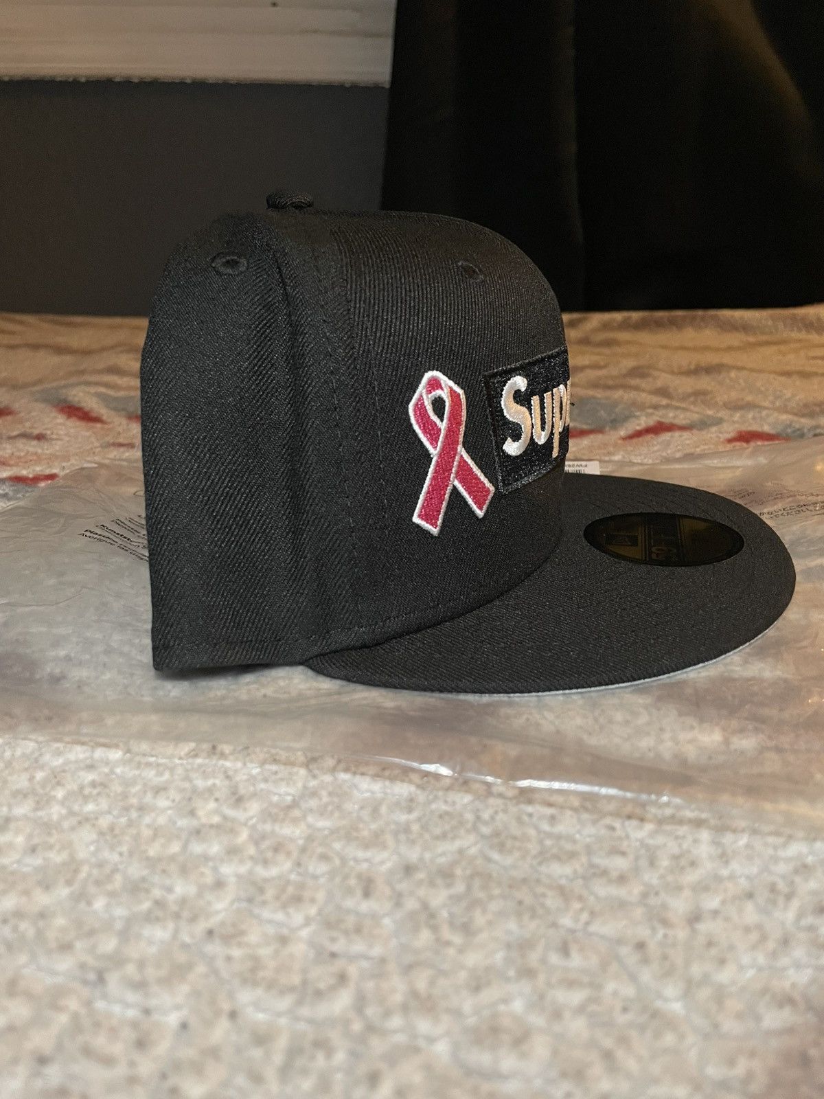 Supreme Supreme Box Logo Breast Cancer Fitted Hat 7 3/8 Size ONE SIZE - 3 Thumbnail