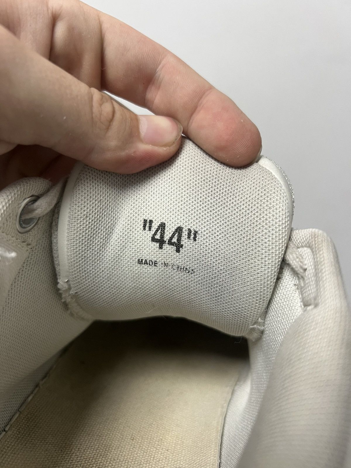 Off-White Off-White Out Of Office Shoes Size US 11 / EU 44 - 3 Thumbnail