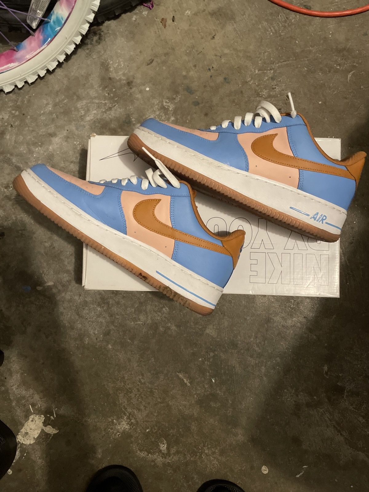 Nike Nike Air Force 1 Size US 9.5 / EU 42-43 - 3 Thumbnail