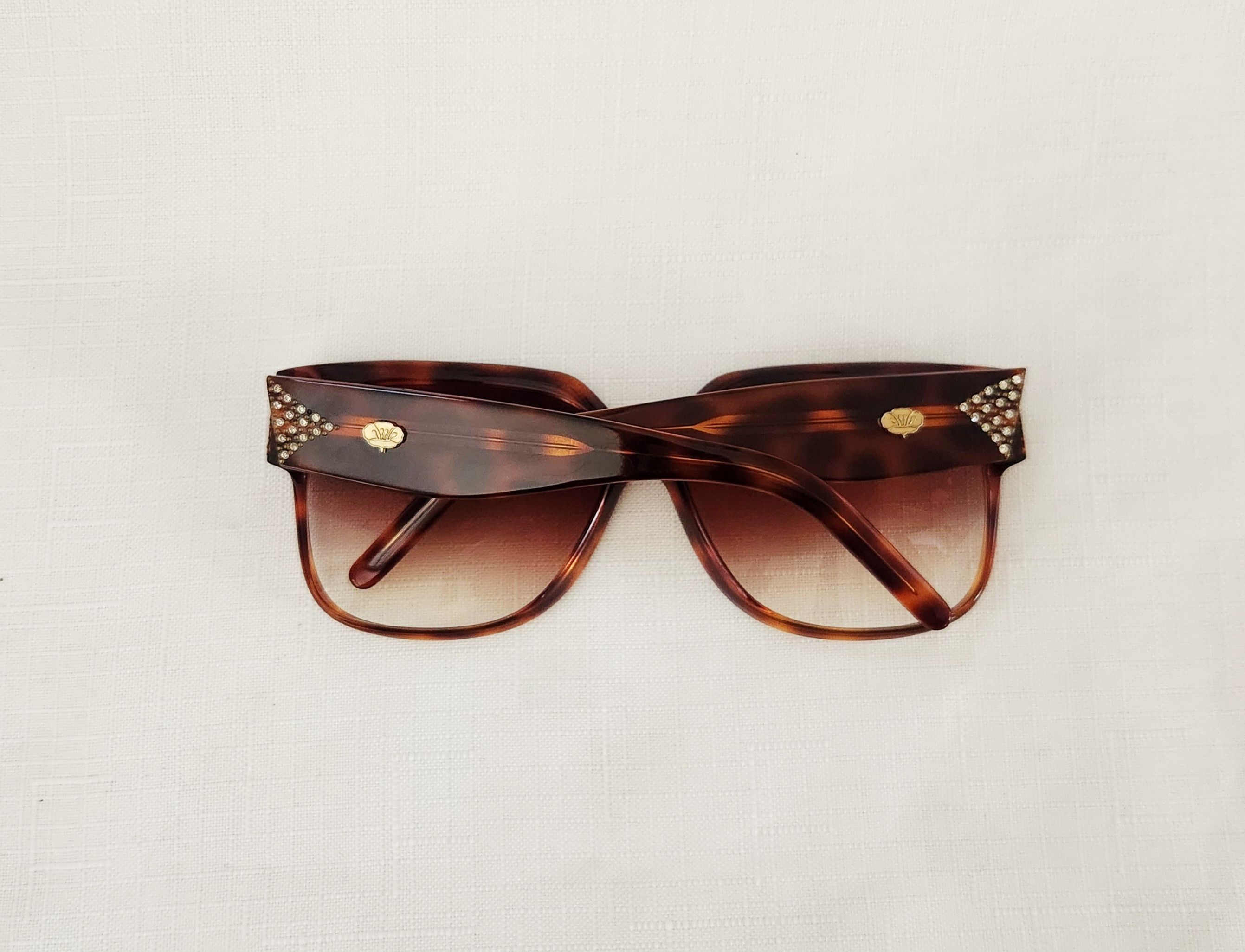 Designer × Vintage Stendhal Vintage Sunglasses Tortoise shell with Rhinestones Size ONE SIZE - 11 Thumbnail