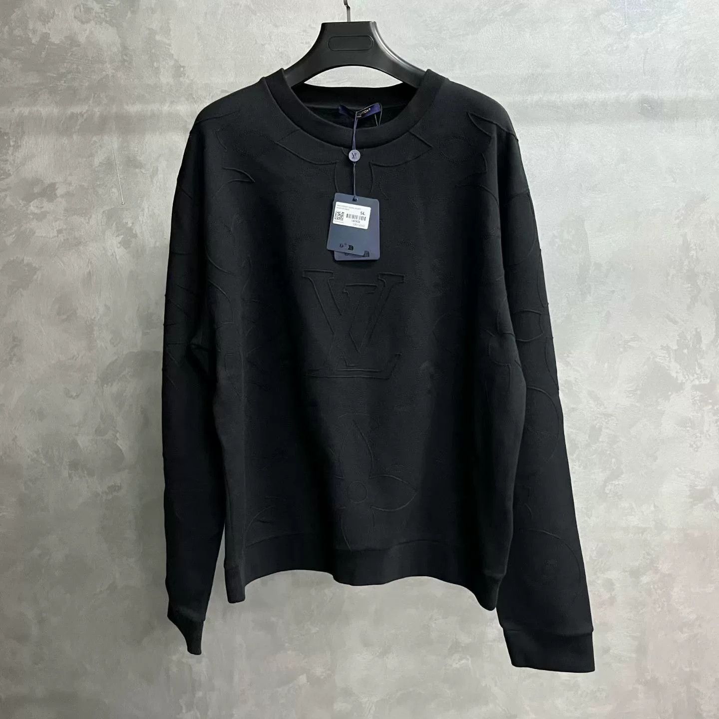 Louis Vuitton Louis Vuitton Black Sweater xxs Men Size US XXS / EU 40 - 1 Thumbnail