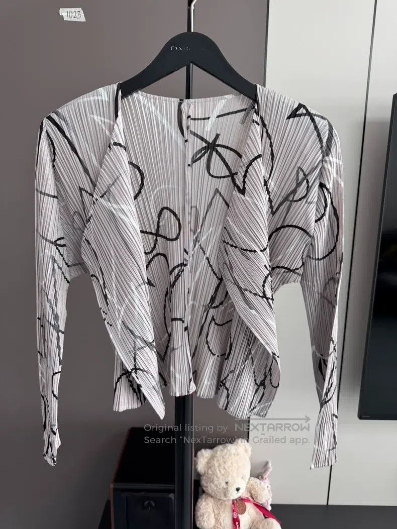 Issey Miyake Issey Miyake Musical Note Cardigan Size L / US 10 / IT 46 - 1 Thumbnail