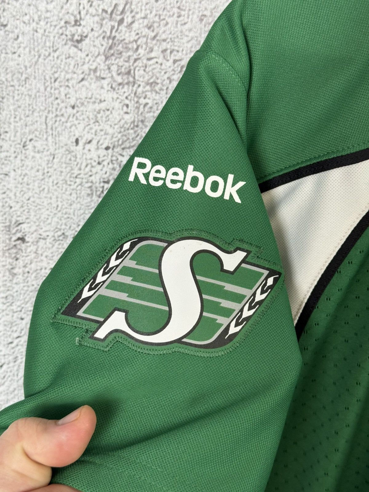 Reebok Reebok CFL Saskatchewan #4 Roughriders Durant Jersey Shirt Size US M / EU 48-50 / 2 - 9 Thumbnail