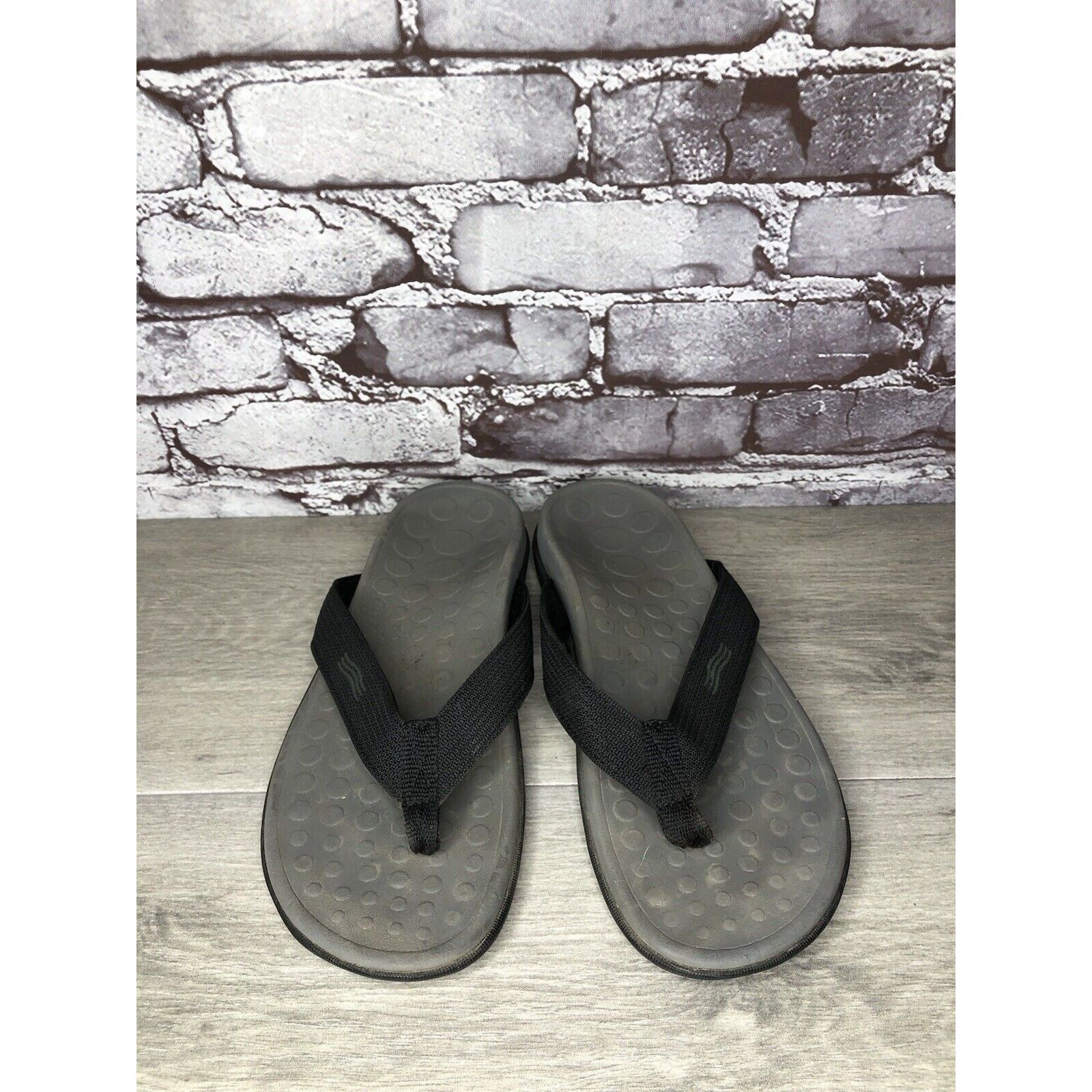 Other VIONIC Wave Black Toe Post Flip Flop Sandals Unisex Men Sz 8 Size US 8 / EU 41 - 12 Thumbnail