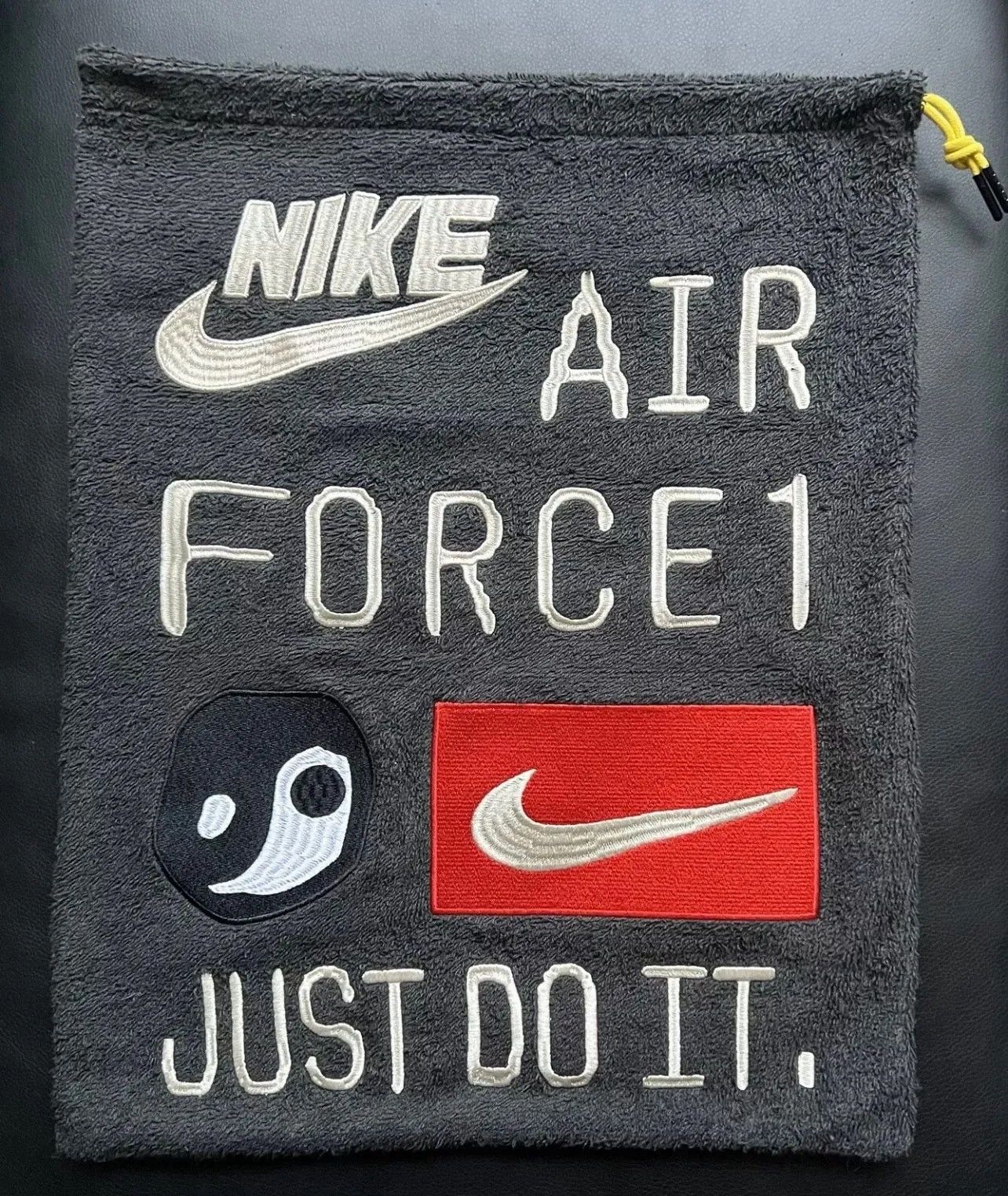 Cactus Plant Flea Market Nike Air Flea 2 Cactus Plant Flea Market - Dust Bag Size ONE SIZE - 1 Preview