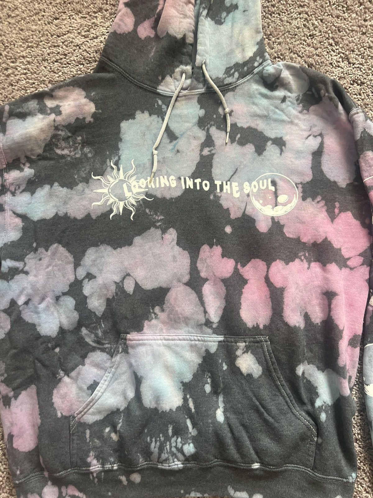 Vintage ‘Looking into the soul’ Hoodie Size US M / EU 48-50 / 2 - 3 Thumbnail