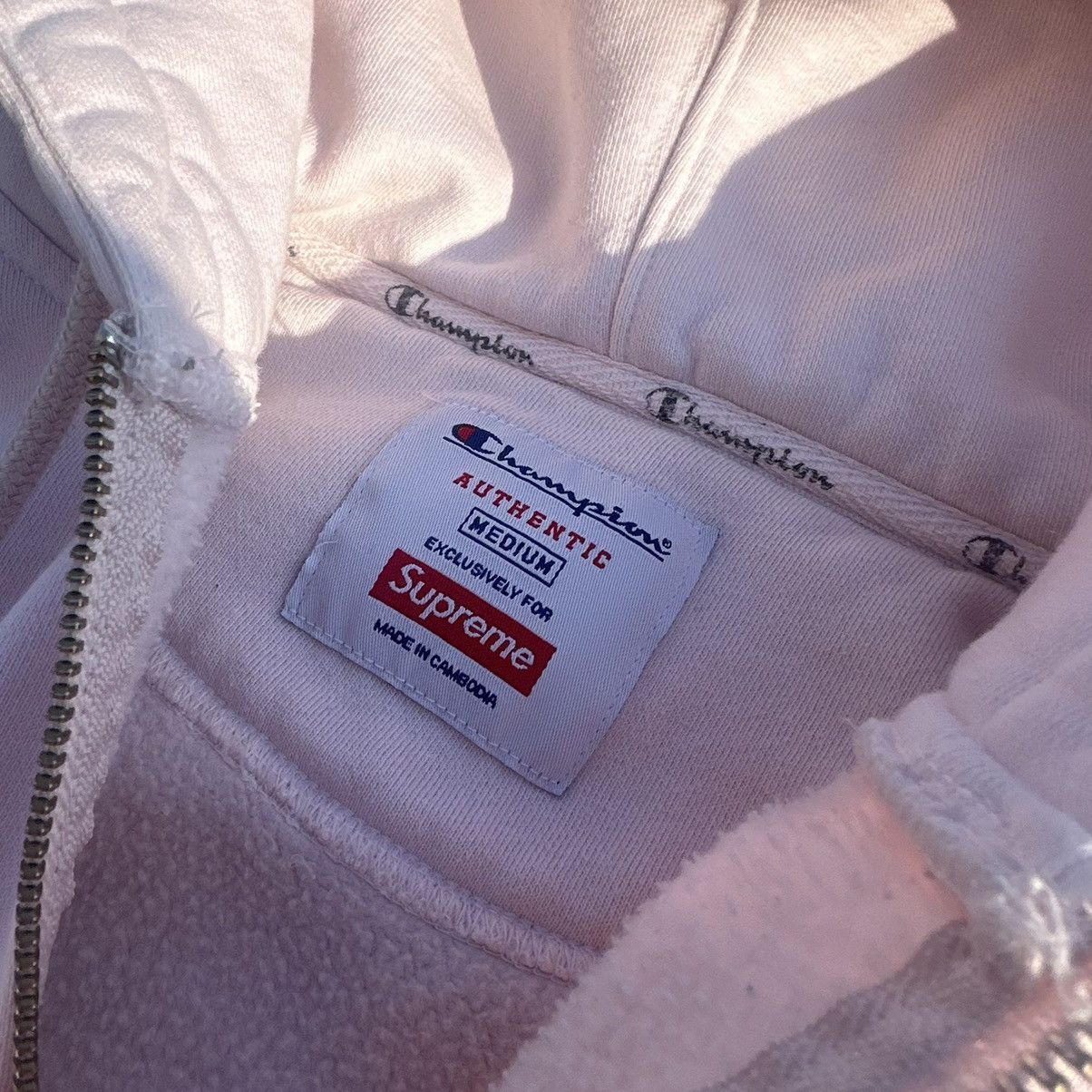 Champion × Supreme Supreme x Champion Zip Hoodie Pink Size US M / EU 48-50 / 2 - 5 Thumbnail