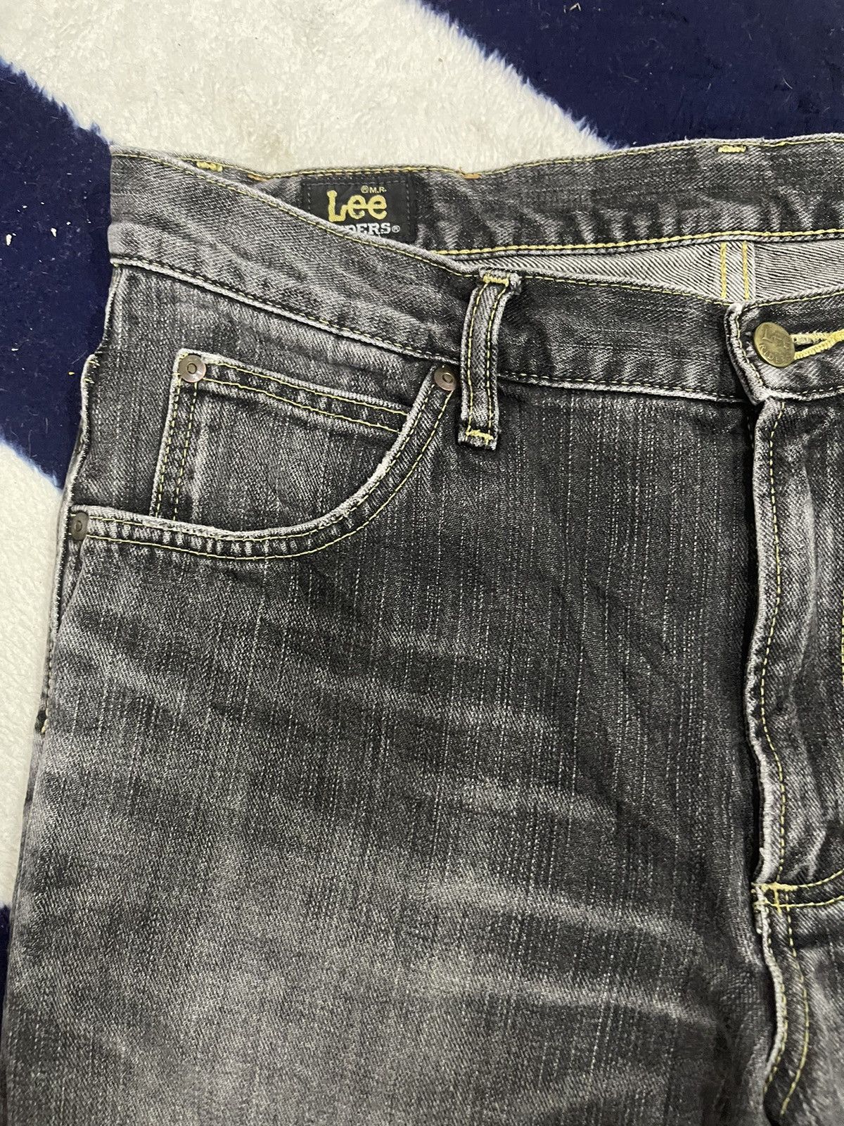 Lee Rider Distressed Jeans (13)