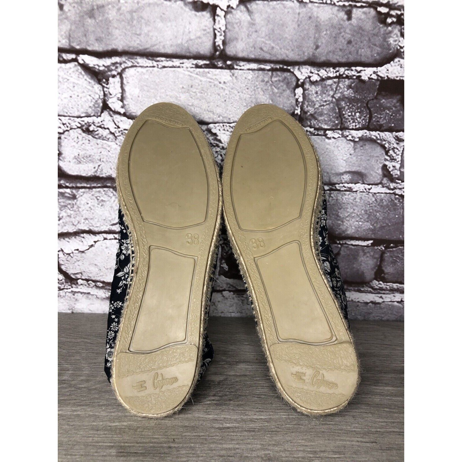 Castaner Castaner Espadrilles Blue Floral Canvas Fabric Slip On Flats Size US 7.5 / IT 37.5 - 12 Thumbnail