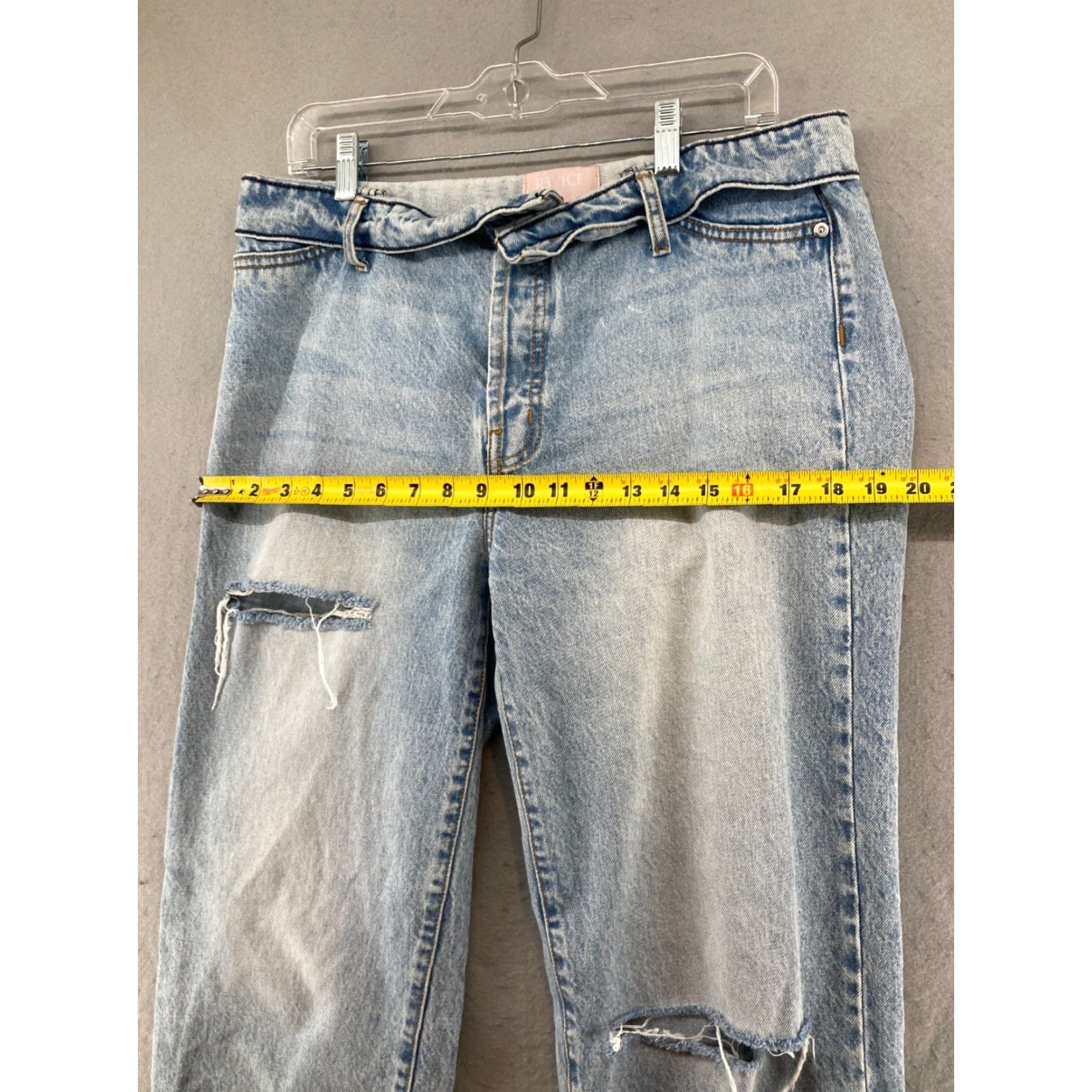 Vintage Revice Womens Jeans 31 Reverse Waist Band Distressed Mom Grunge Size 24" / US 00 / IT 34 - 3 Thumbnail