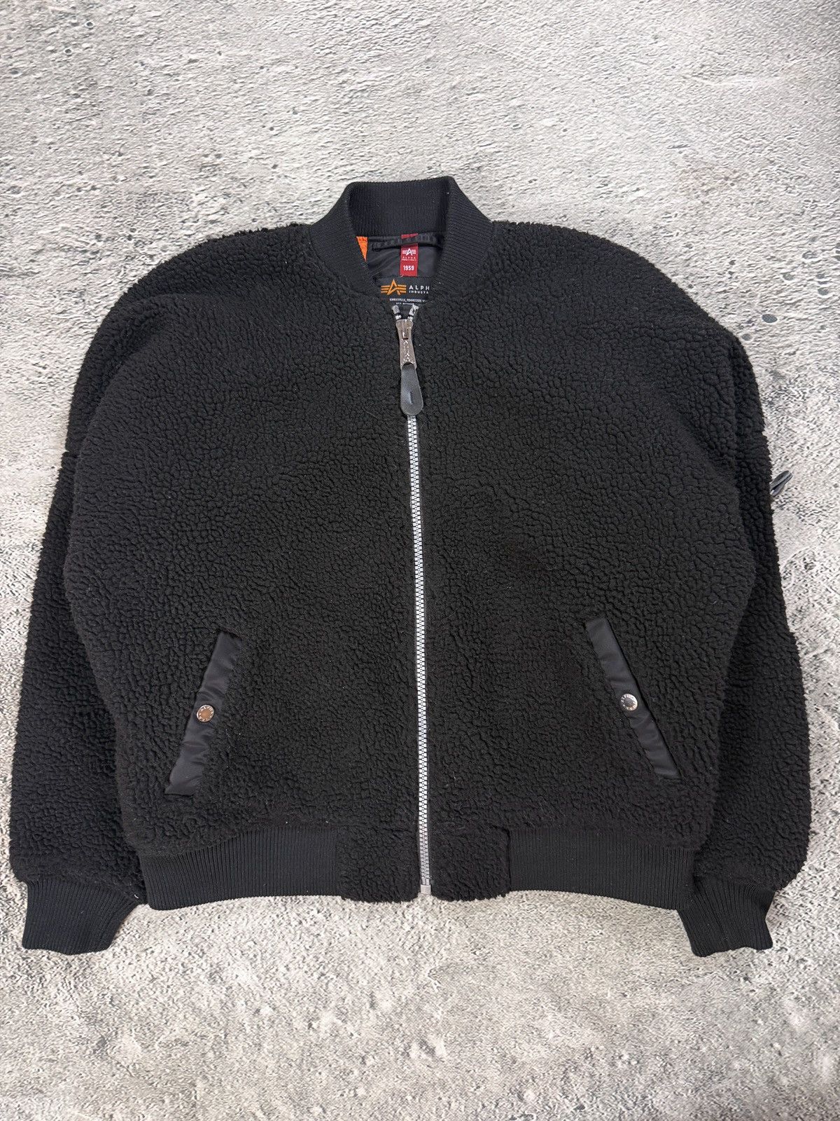 Alpha Industries Alpha Industries sherpa bomber jacket Size US L / EU 52-54 / 3 - 1 Thumbnail