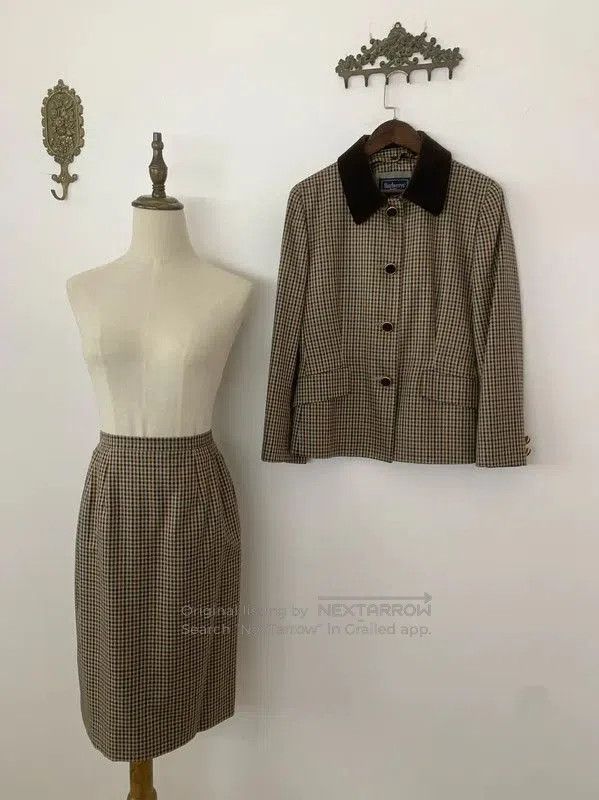 Burberry Burberry Brown Wool Blend Dress Size M. Size M / US 6-8 / IT 42-44 - 1 Thumbnail