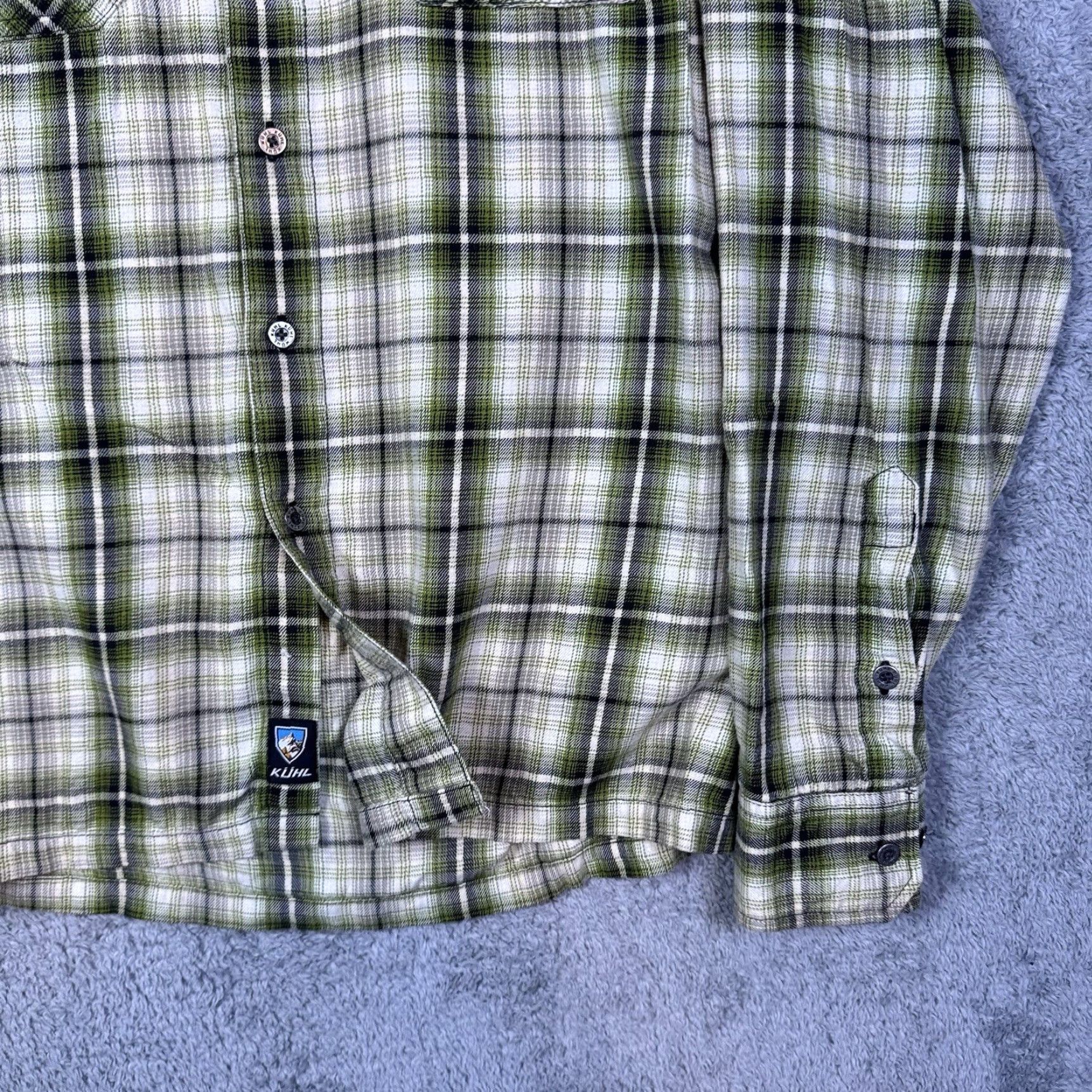 Vintage VINTAGE? No. Kuhl Flannel Shirt Mens S Green Long Sleeve Hike Outdoor Workwear Shirt Button-Up Cotton Flannel Pockets Outdoors Casual Mens Size US S / EU 44-46 / 1 - 3 Thumbnail