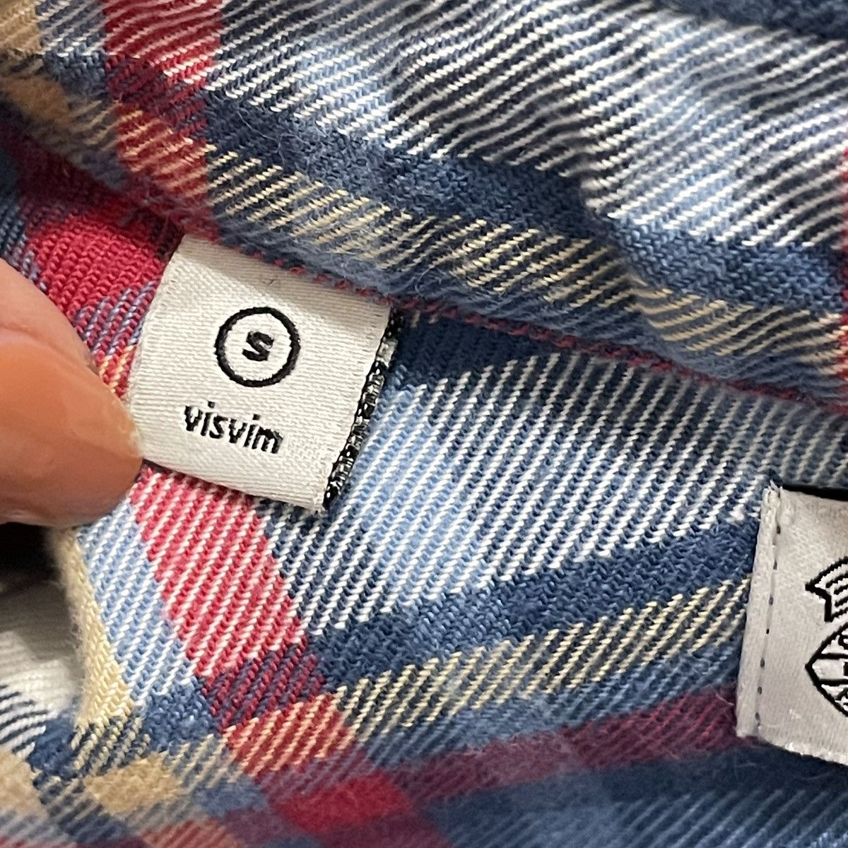 Visvim Super Rare Visvim Plain Zipper Pocket Button Down Shirt Size US S / EU 44-46 / 1 - 9 Thumbnail