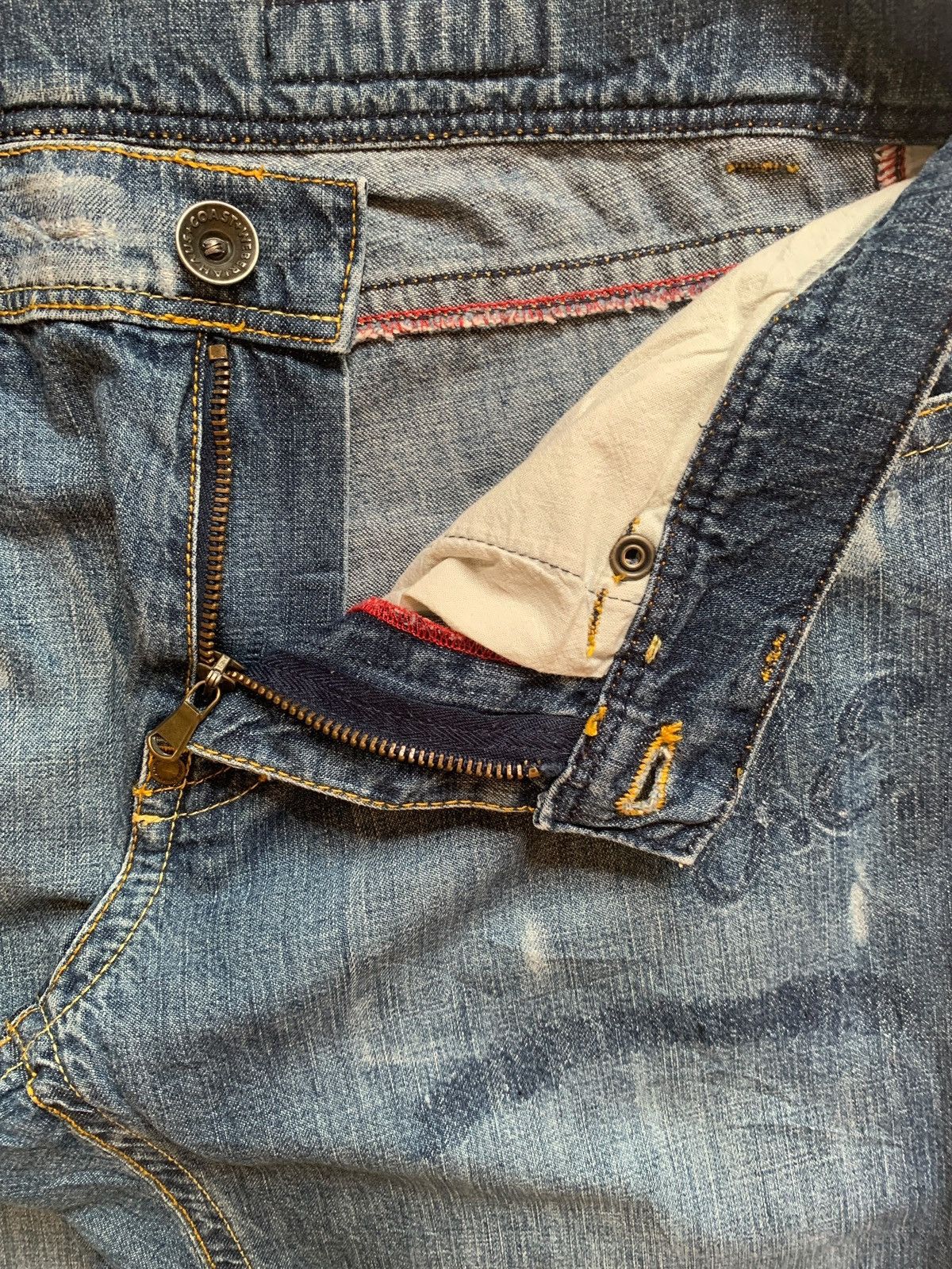 Japanese Brand SALES🔥Vintage Japanese Brand Blue Wash Distress Baggy Jeans Size US 33 - 9 Thumbnail
