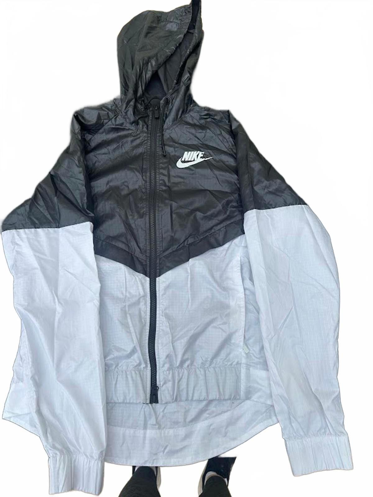 Nike Nike Black White Hooded Windbreaker S Size S / US 4 / IT 40 - 4 Thumbnail