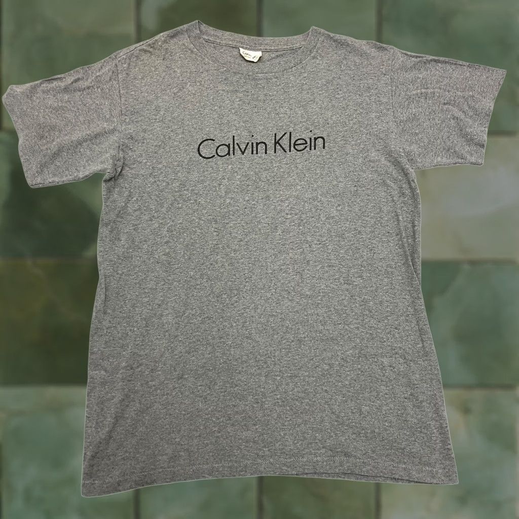 Calvin Klein Vintage Calvin Klein Shirt Medium Grey Spell Out Logo 90s 00s Size US M / EU 48-50 / 2 - 1 Thumbnail