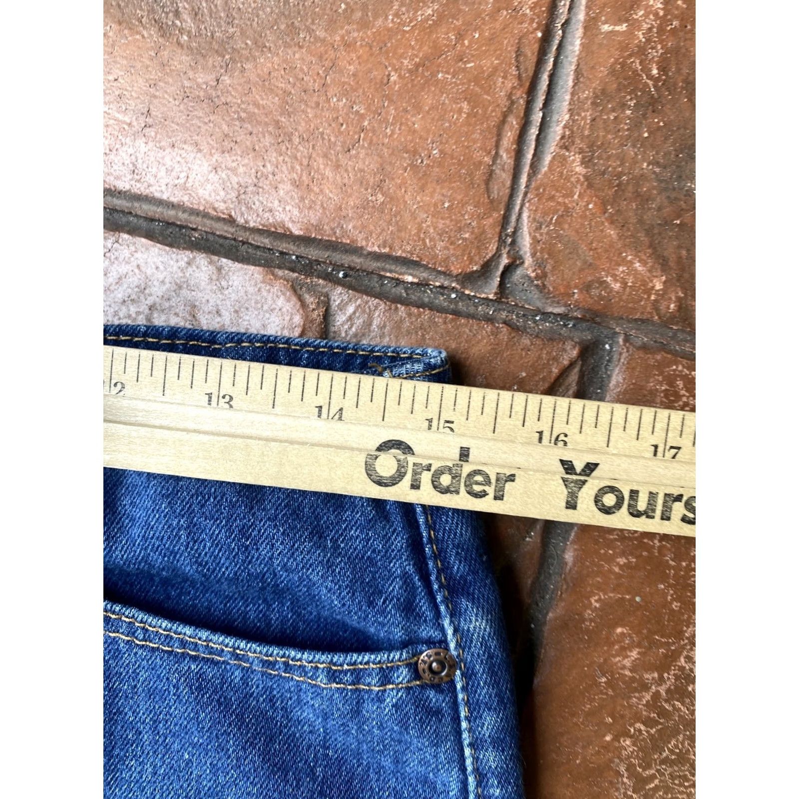 Levi's VINTAGE Levi's Denim Jean Midi Skirt Womens 3 Knee Length Blue 90s A-Line Pockets Buttons Zipper 3 Plus Size Skirt Mens Womens Girls Size 26" / US 2 / IT 38 - 7 Thumbnail