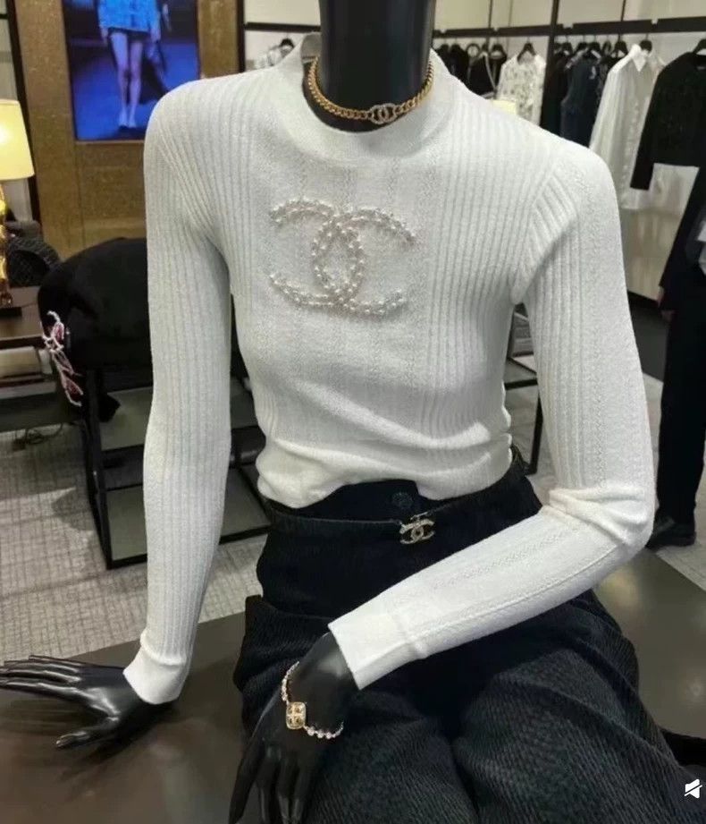 Chanel Chanel Pearl logo sweater Size XS / US 0-2 / IT 36-38 - 6 Thumbnail