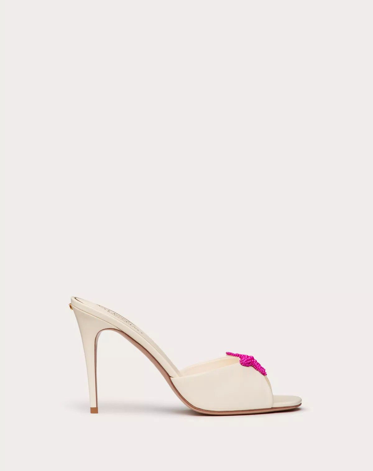 Valentino o1s1wg110625 Escape Slide Sandal In Calfskin in White/Pink Size US 6 / IT 36 - 1 Thumbnail