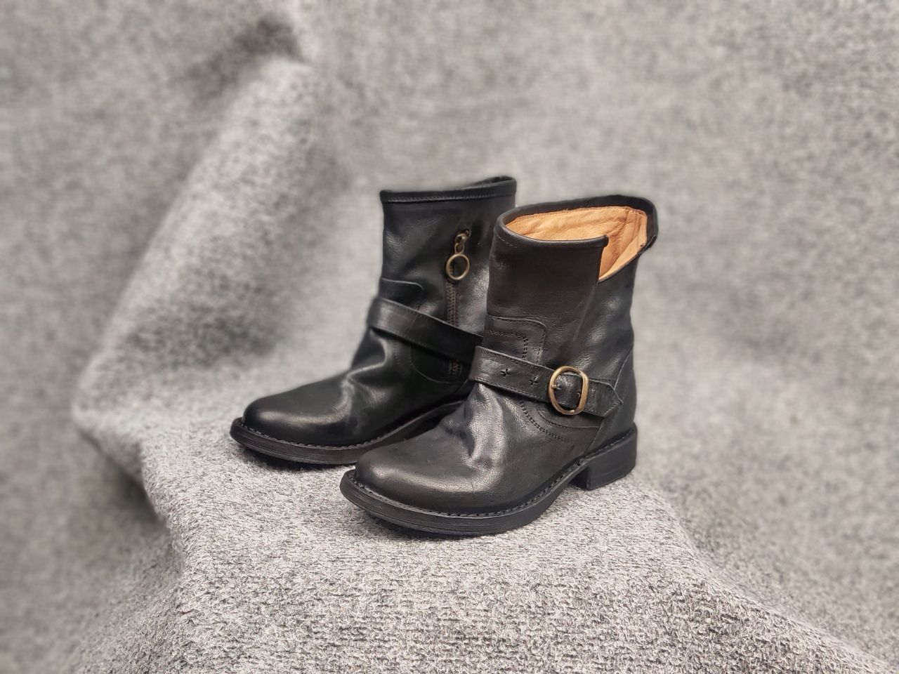 Fiorentini + Baker Fiorentini + Baker Side Zip Leather Eli Moto Ankle Boots Size US 5 / IT 35 - 9 Thumbnail