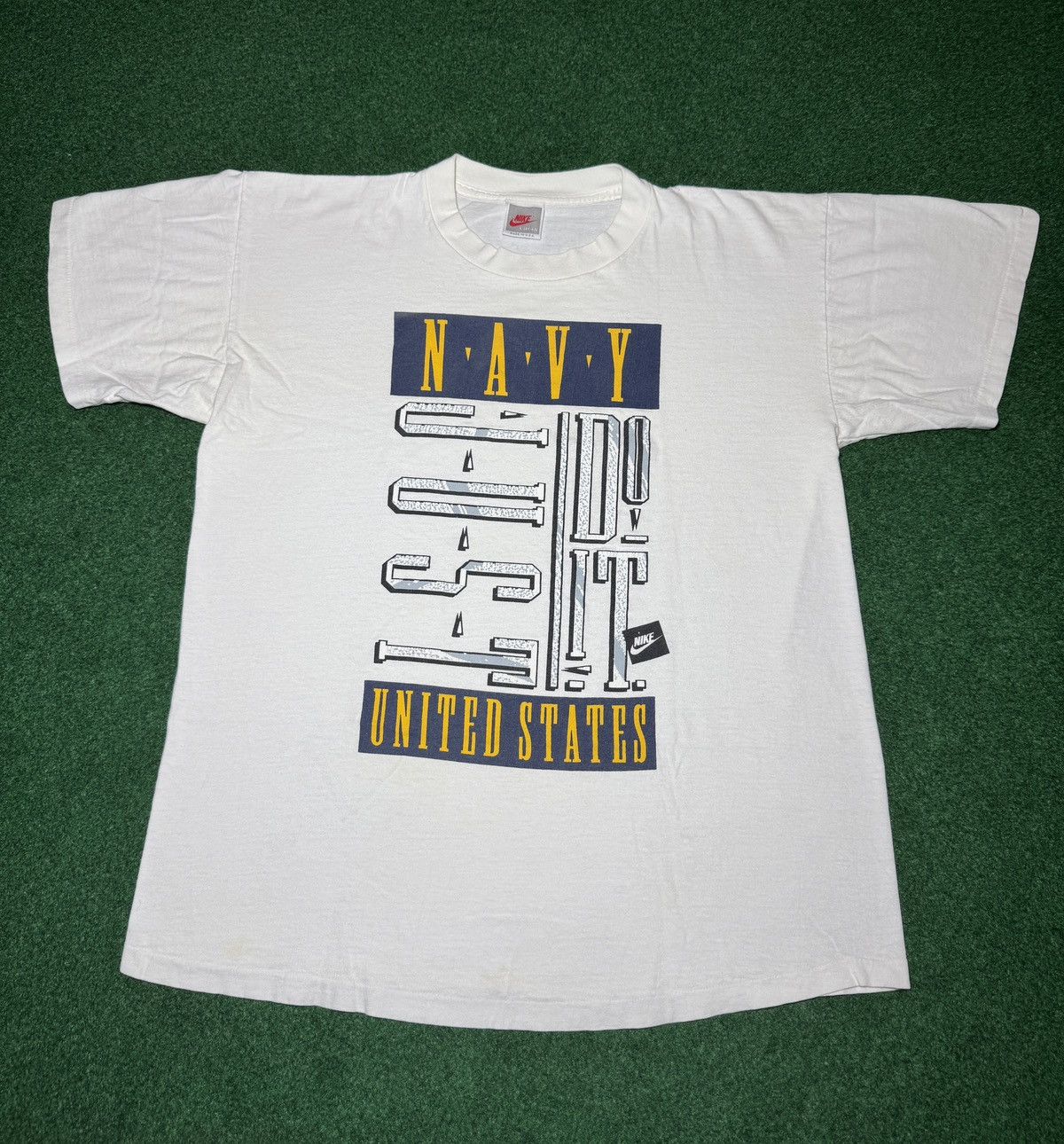 Nike × Vintage Vintage 90s RARE Nike United States Navy Just Do It T Shirt Size US L / EU 52-54 / 3 - 1 Thumbnail