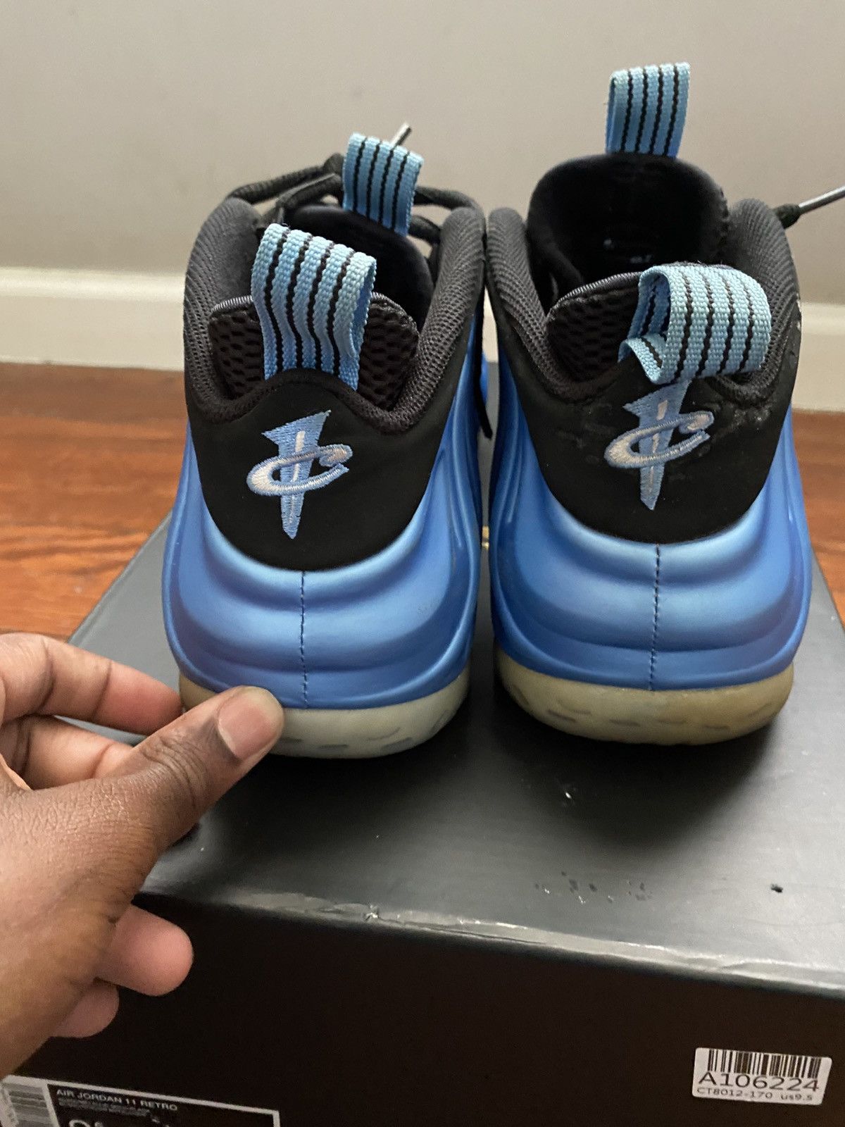 Nike Nike Air Foamposite One University Blue Size US 9 / EU 42 - 4 Thumbnail