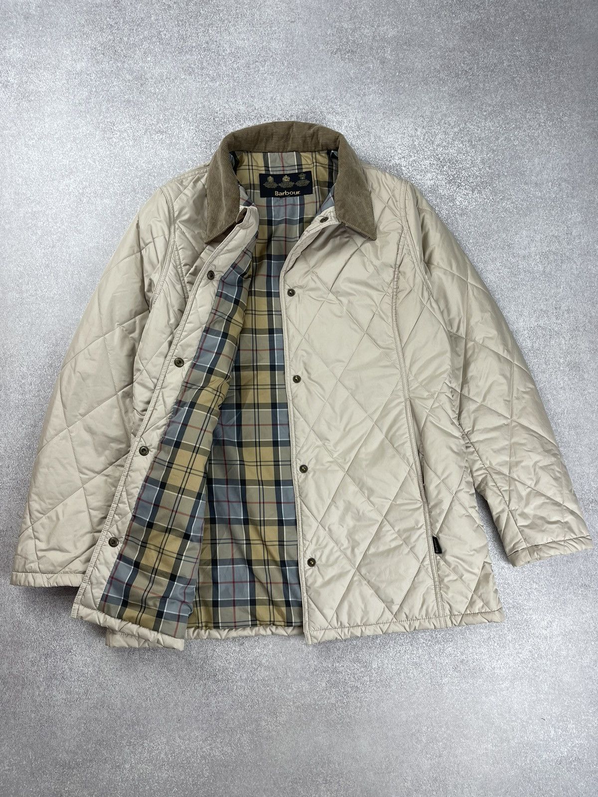 Barbour Barbour Classic Newmarket Nylon Jacket Women’s Size UK 14 Size L / US 10 / IT 46 - 1 Thumbnail