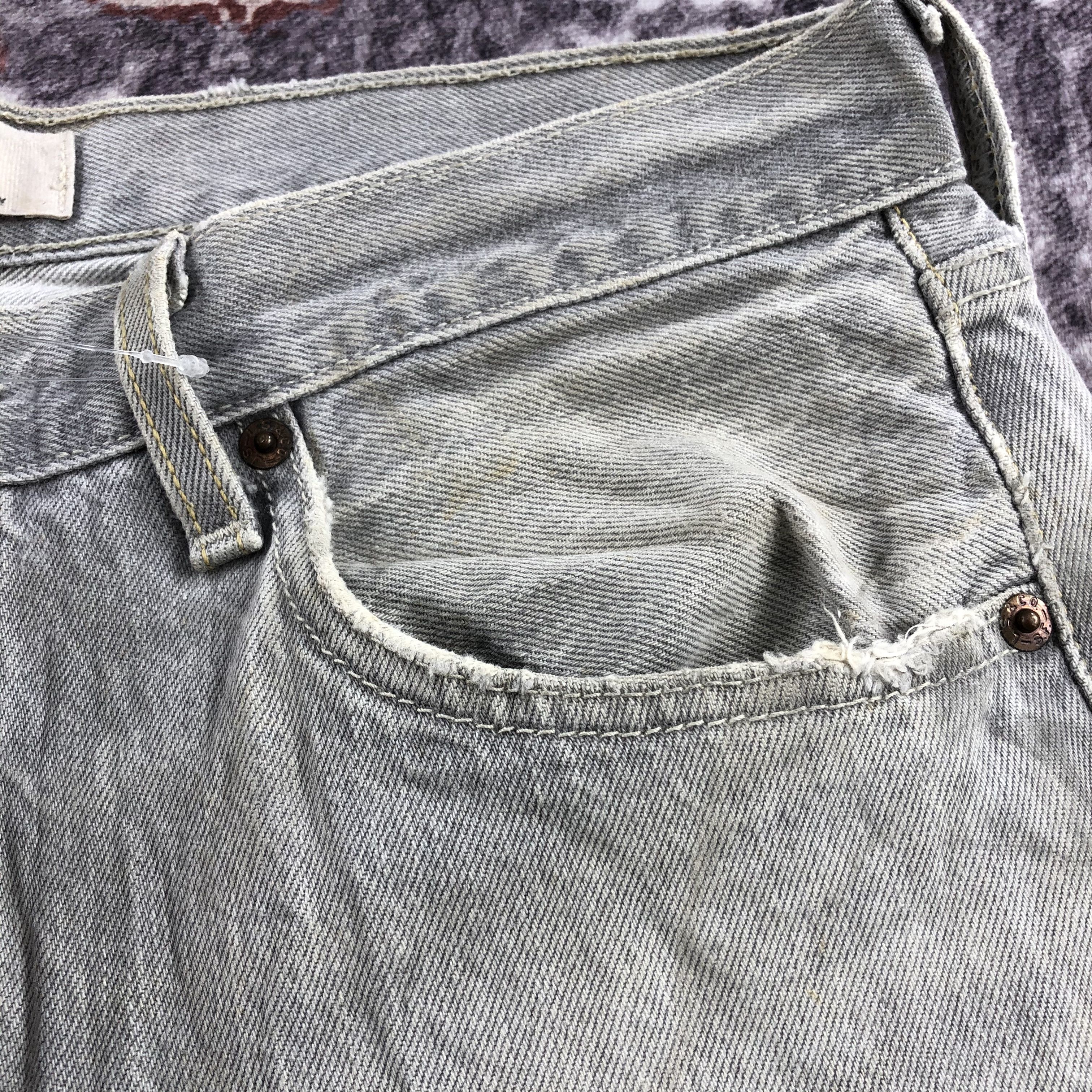 Levi's Vintage Ash Gray Levis 501 Jeans-JM2687 Size US 33 - 10 Thumbnail